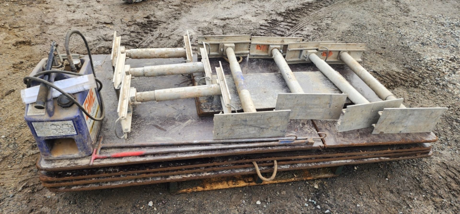 Gme adjustable shoring box - Image 3 of 3