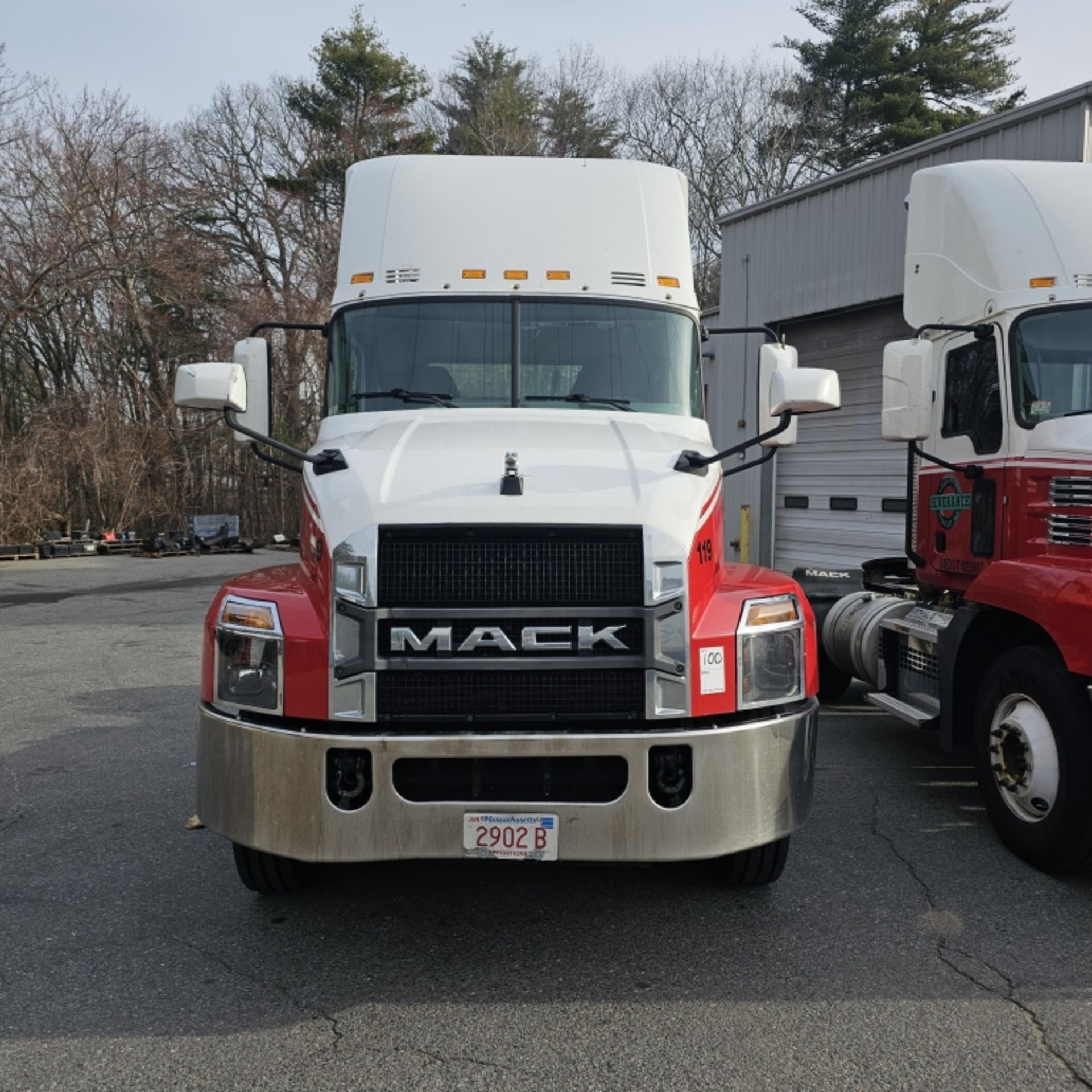 2019 Mack An42T Tractor - Image 2 of 12