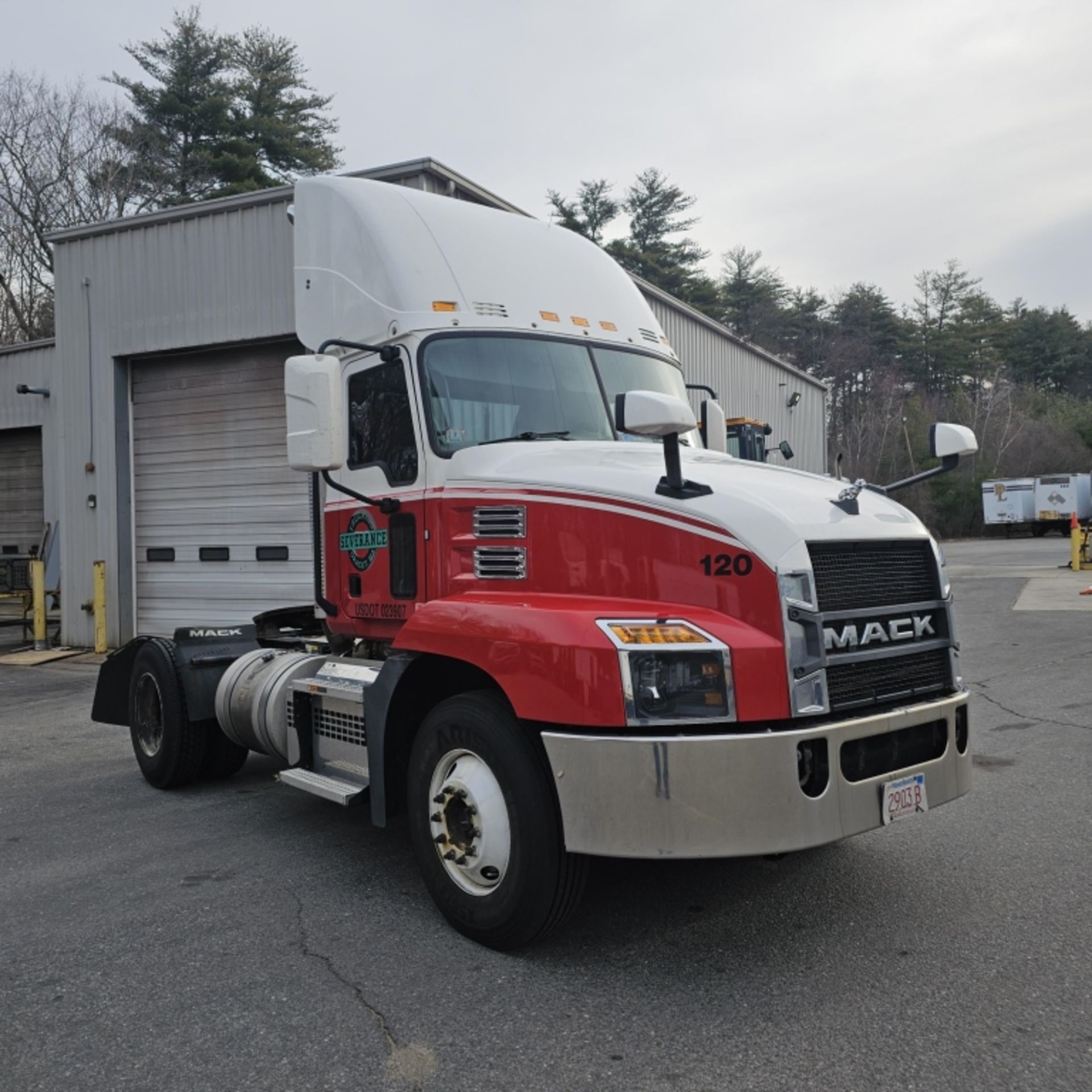 2019 Mack AN42T Tractor - Image 3 of 11
