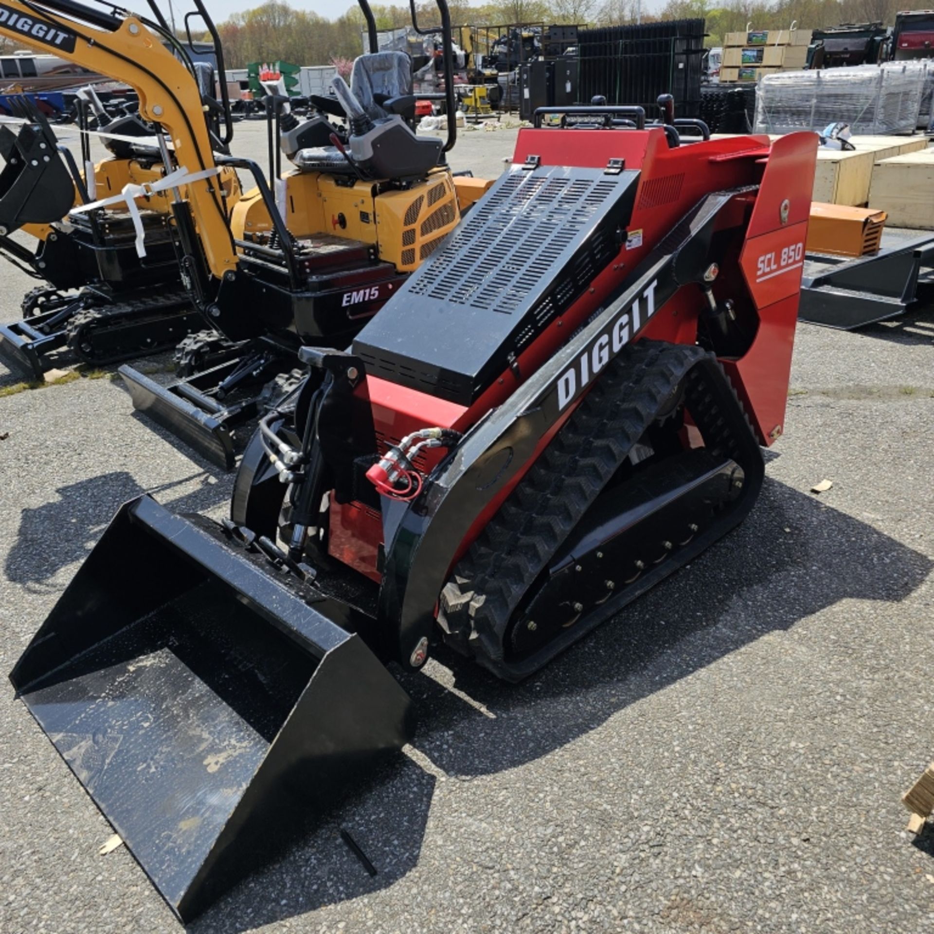 2023 Diggit Scl 850 Mini Skid Loader - Image 2 of 4