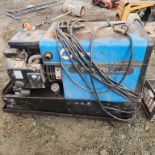 Miller bobcat 225g ac/ DC welder / generator,