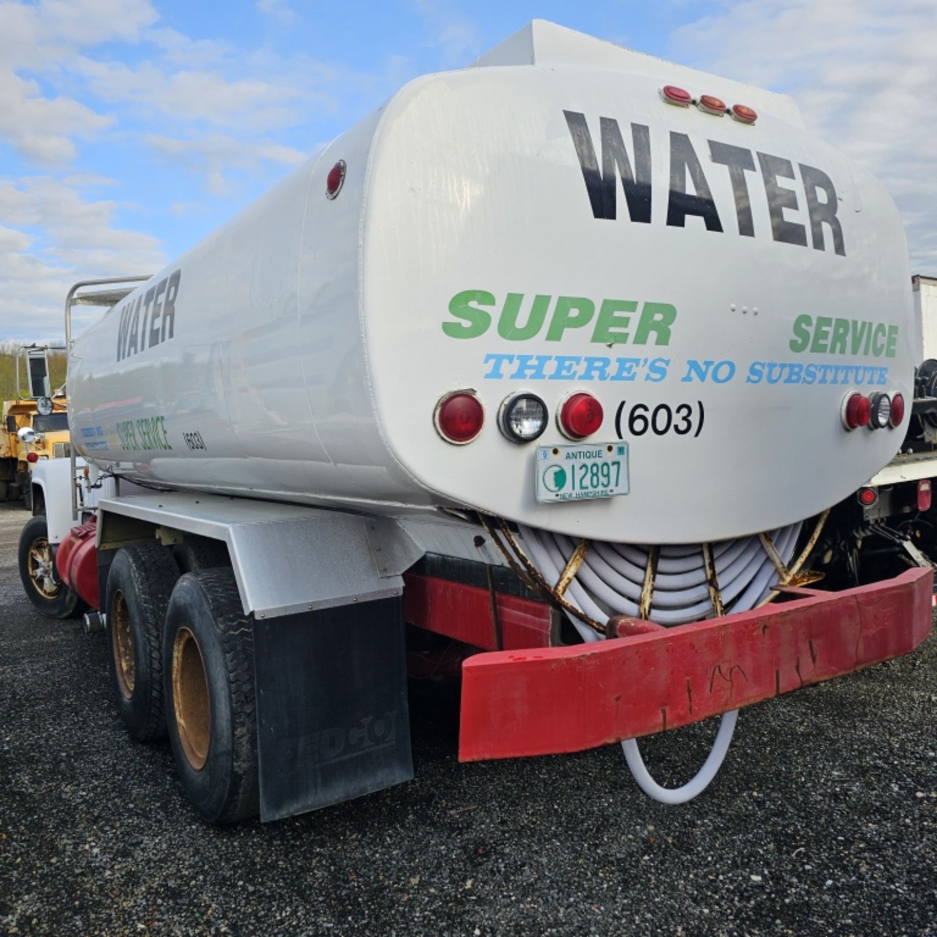 1985 Mack R688st Water Truck - Image 8 of 12