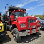 Mack Rd686s Triaxle Dump Truck