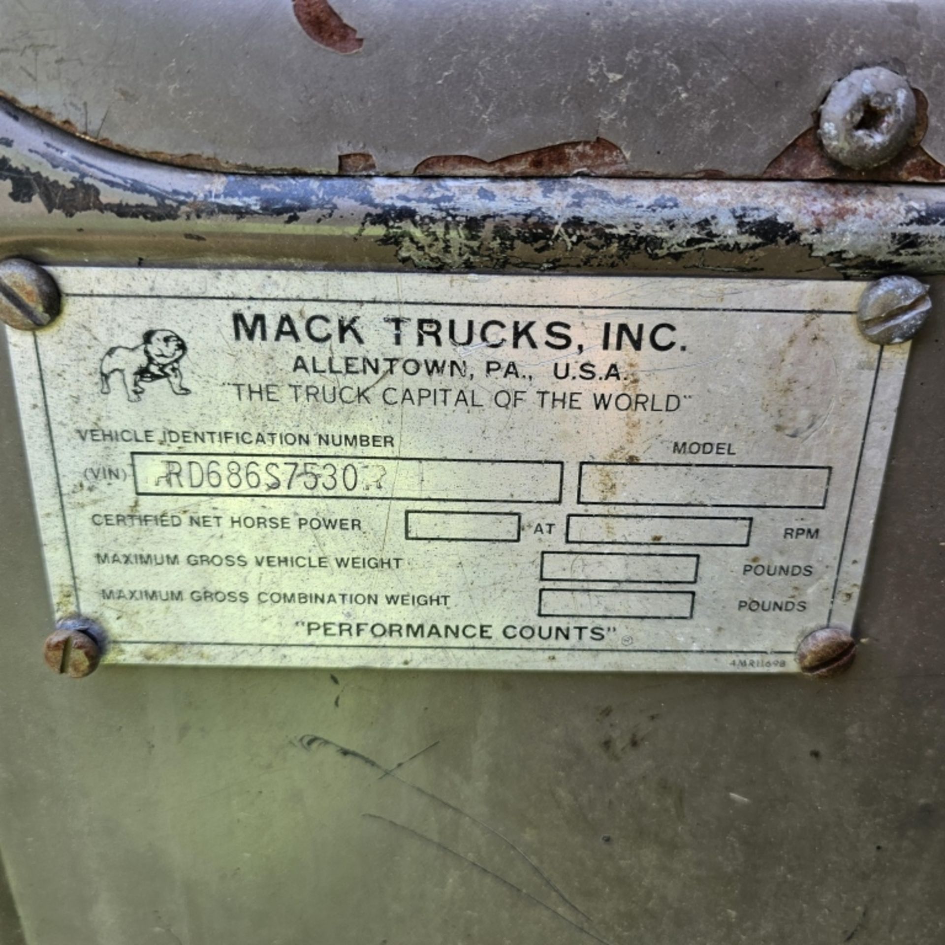 Mack Rd686s Triaxle Dump Truck - Image 11 of 12