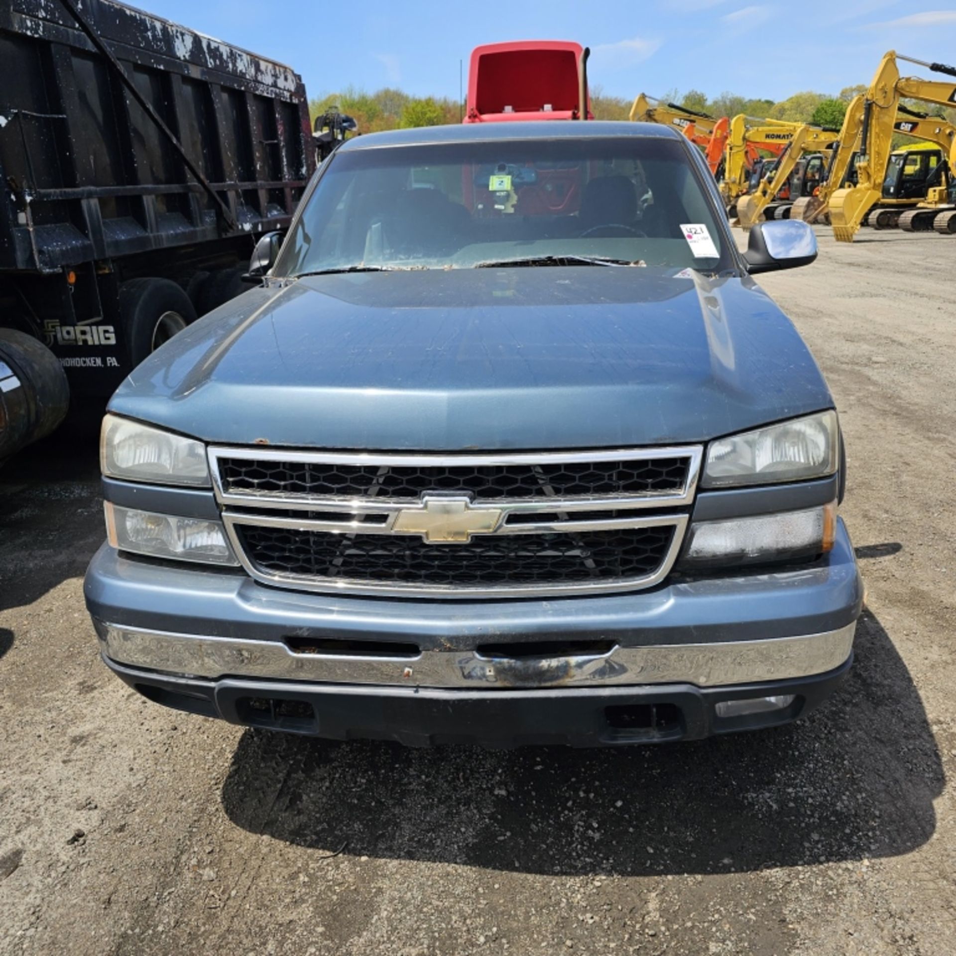 2006 Chevy Silverado - Image 3 of 6