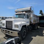 1990 Mack Rd690s Dump Truck