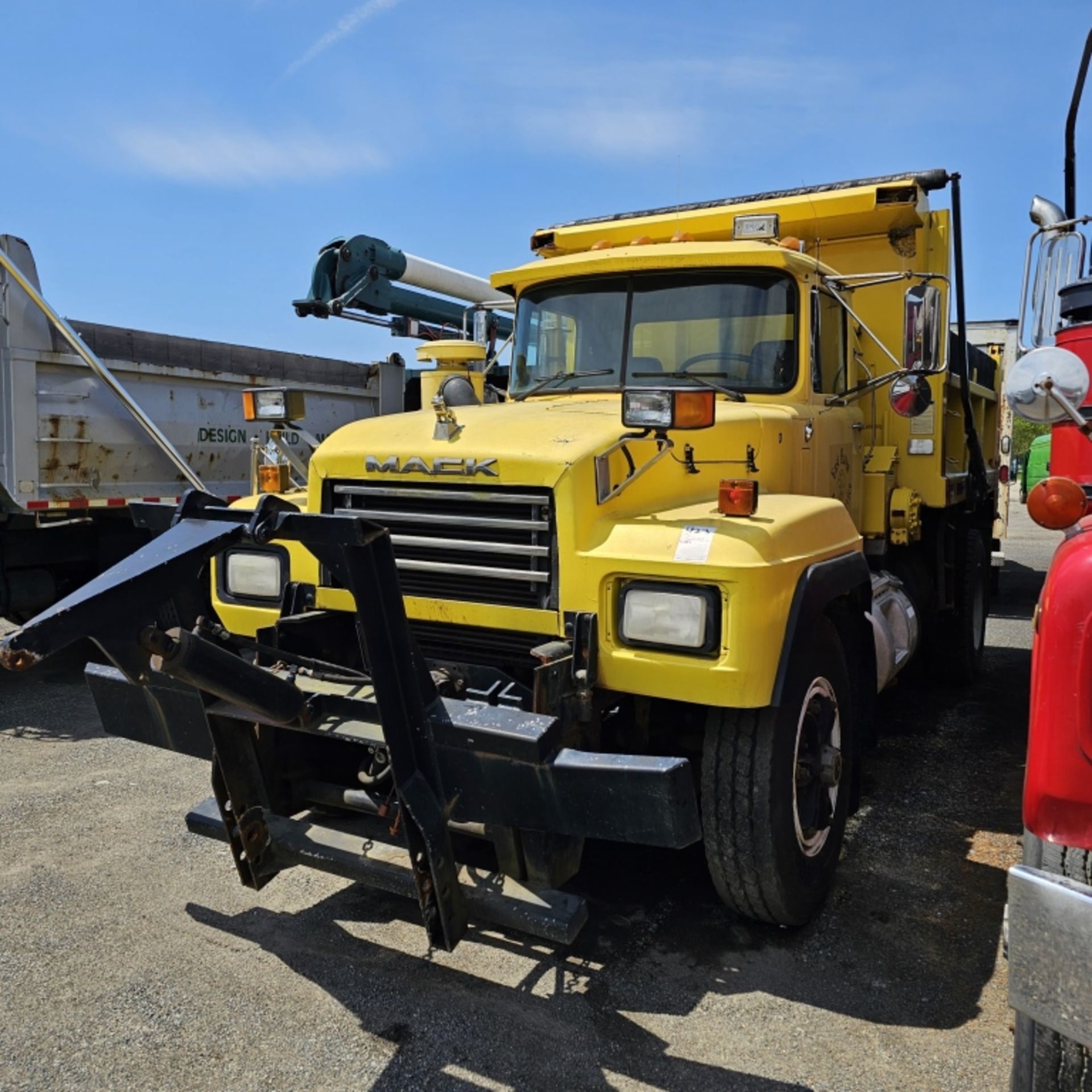 1996 Mack Rd690p Dump Truck - Image 2 of 14