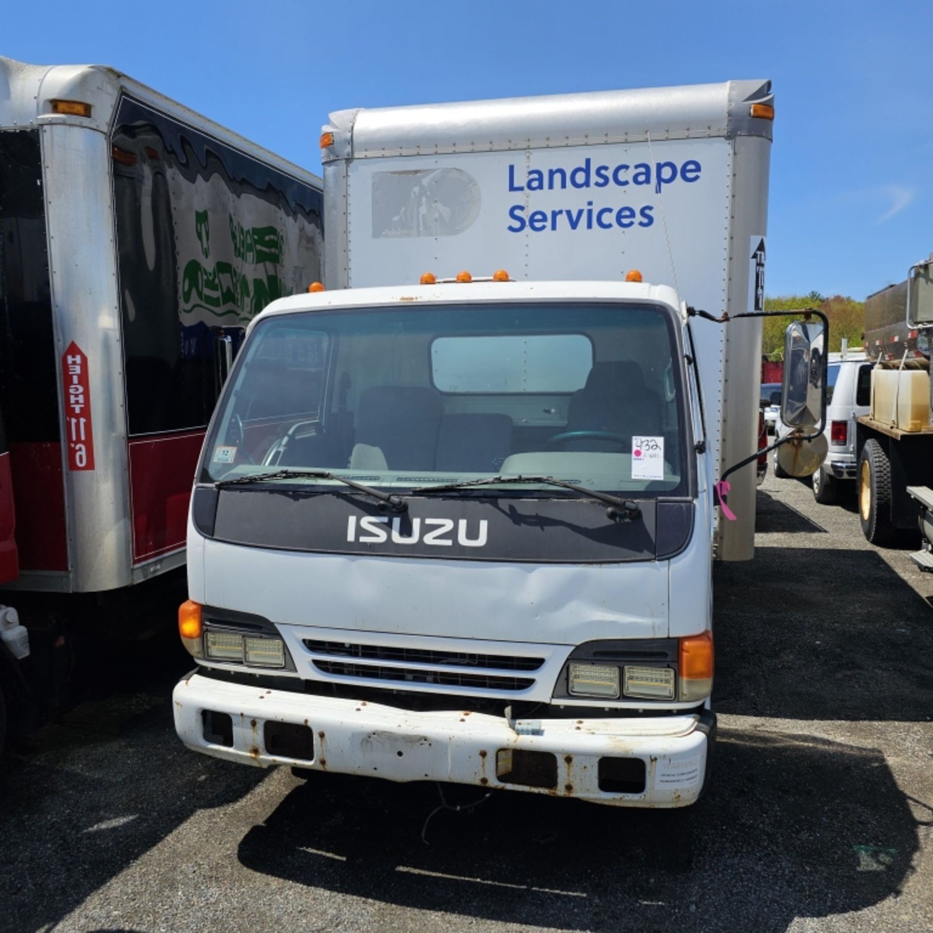 2005 Isuzu Box Truck - Image 3 of 10