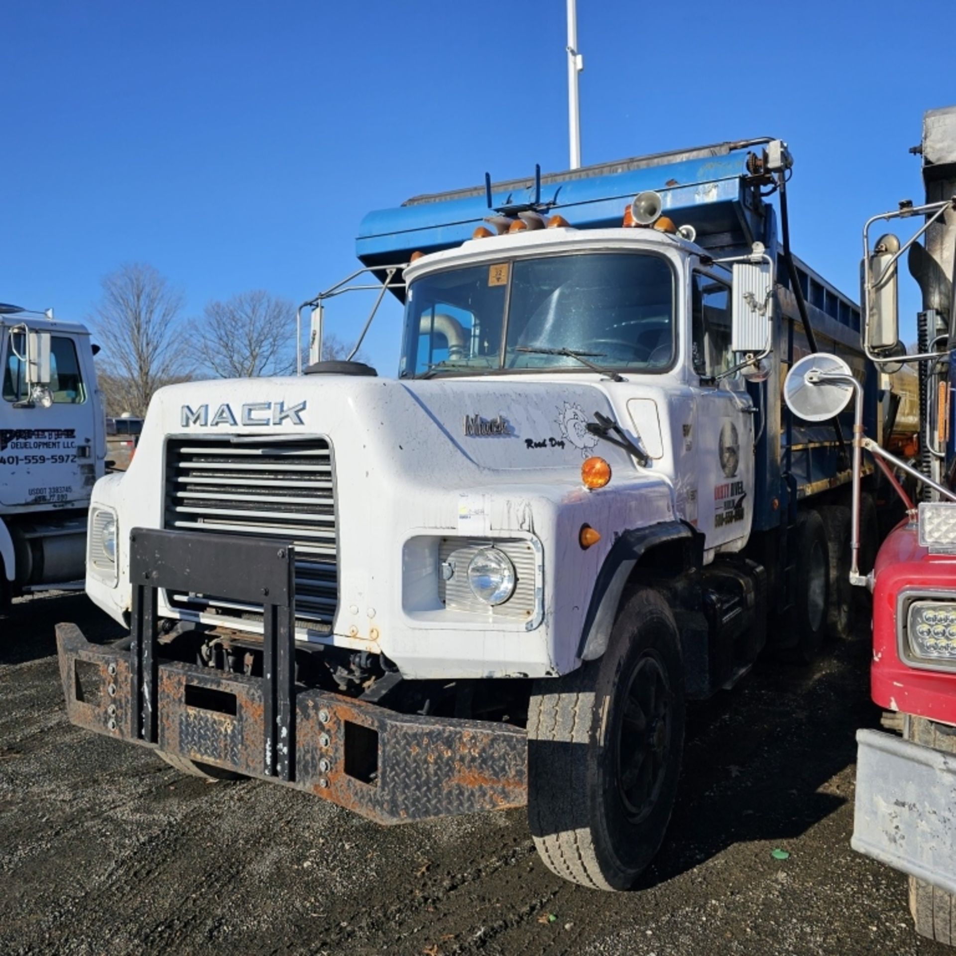 1994 Mack Dm690s Triaxle Dump Truck - Image 3 of 13