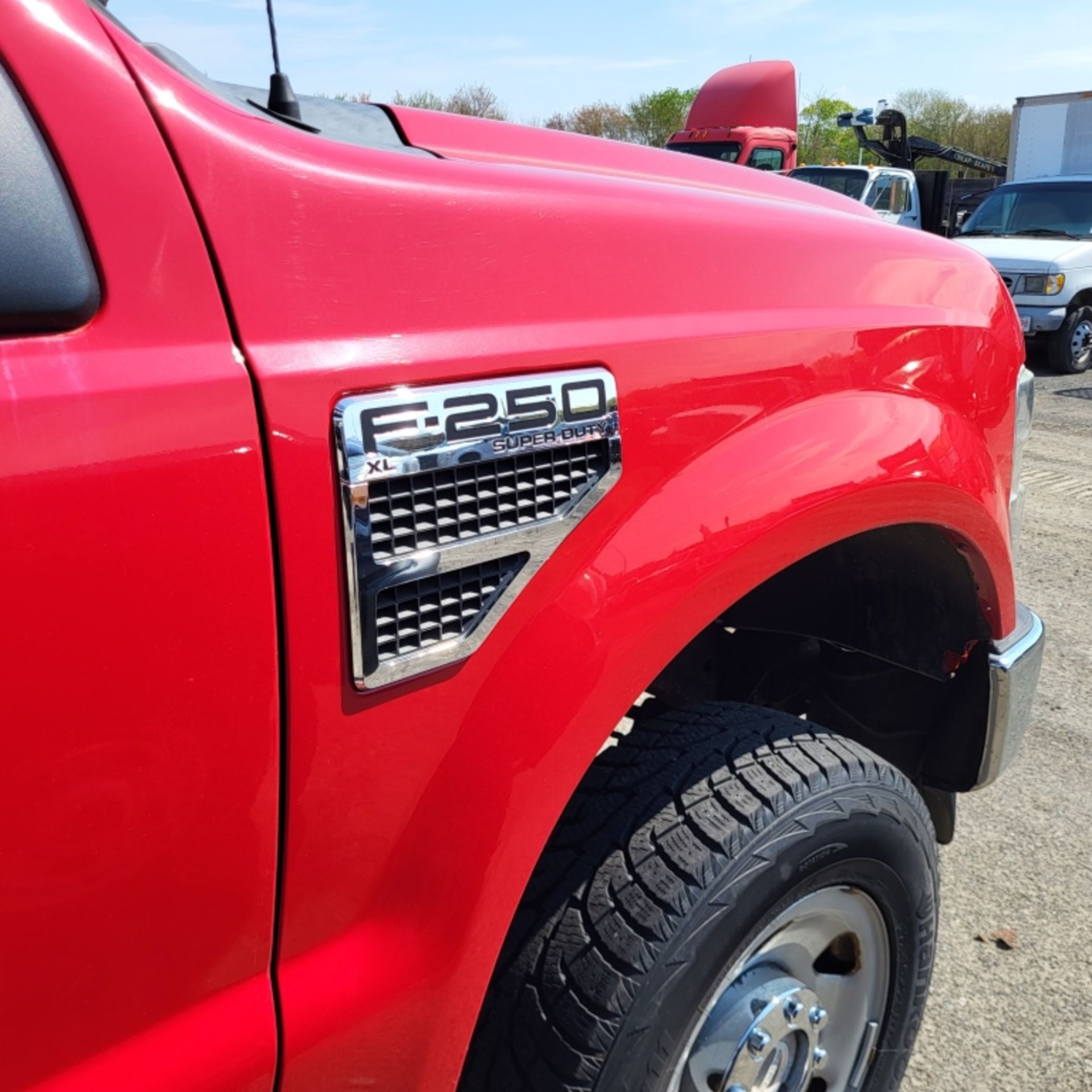 2010 Ford F-250 Pickup W/plow - Image 14 of 18