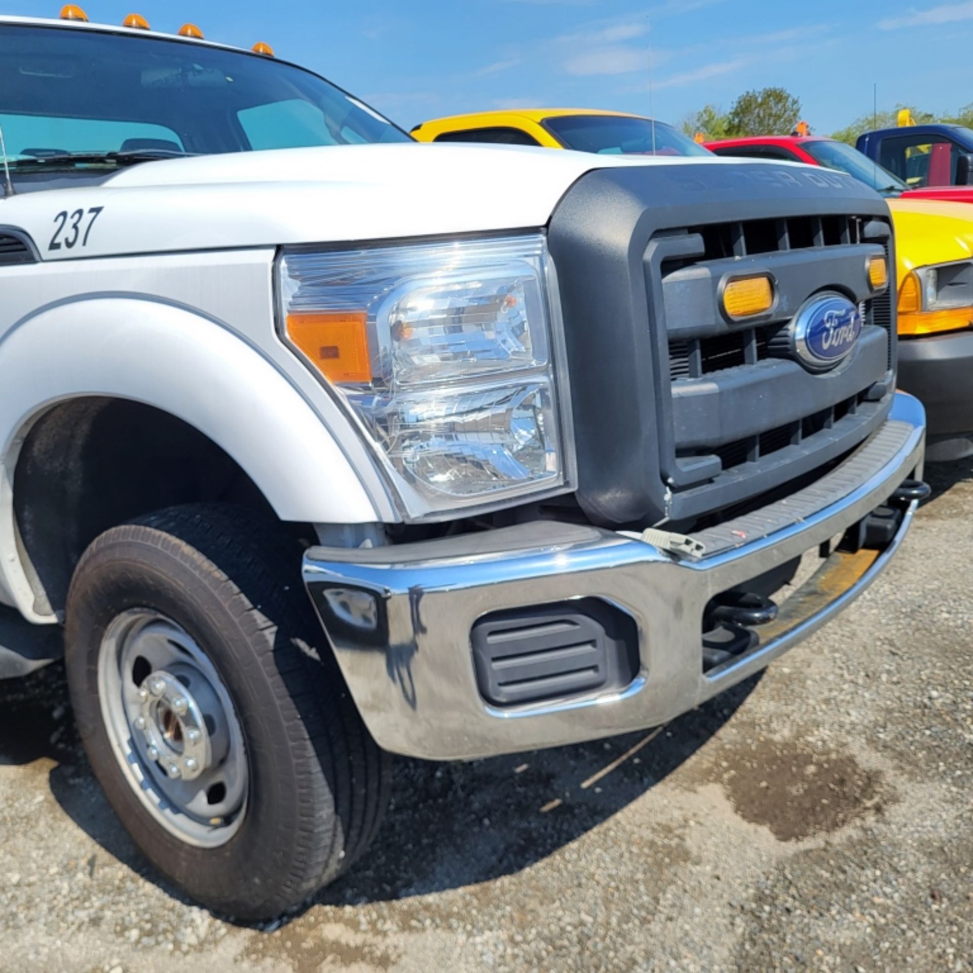 2013 Ford F-350 Pickup - Image 5 of 17
