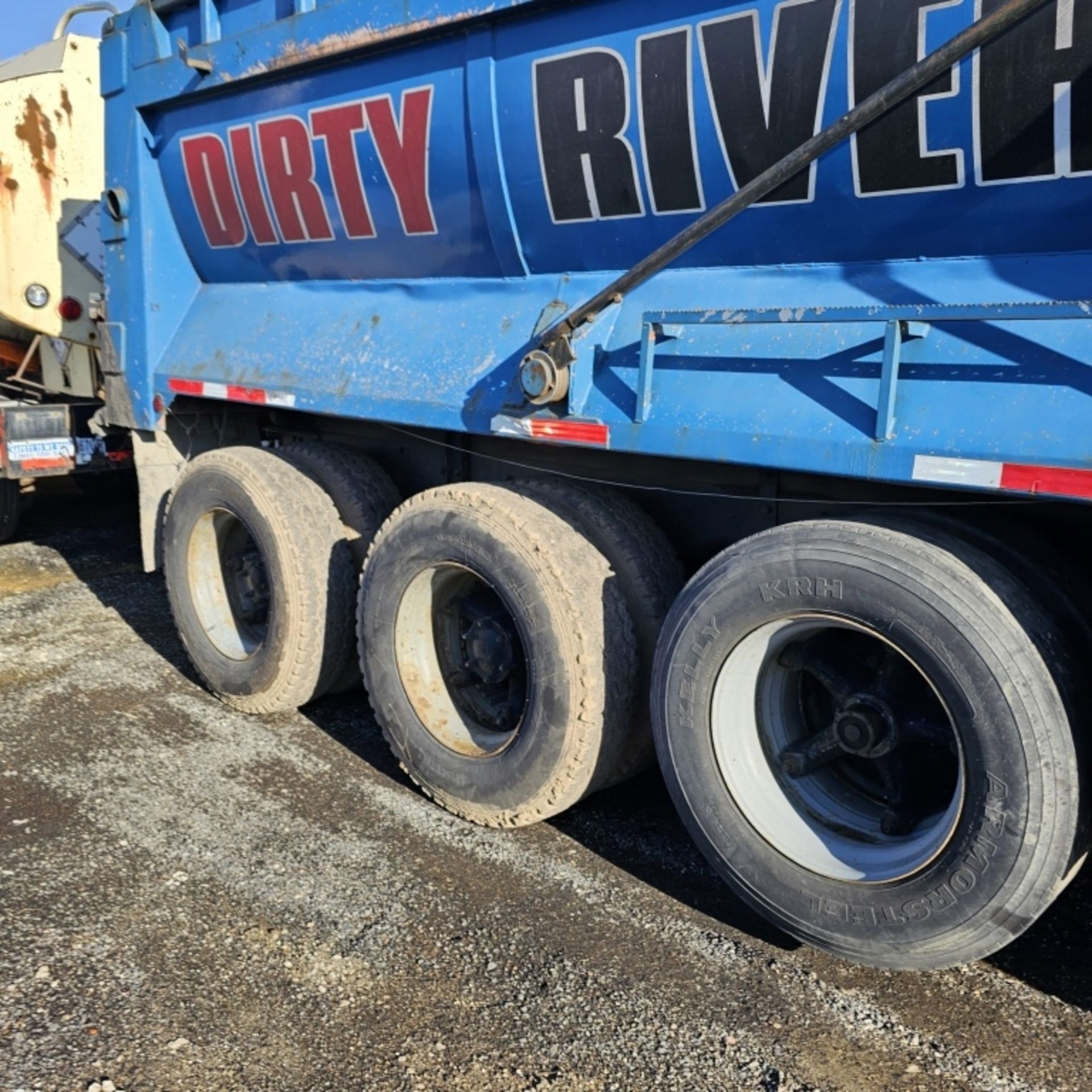 1994 Mack Dm690s Triaxle Dump Truck - Image 6 of 13