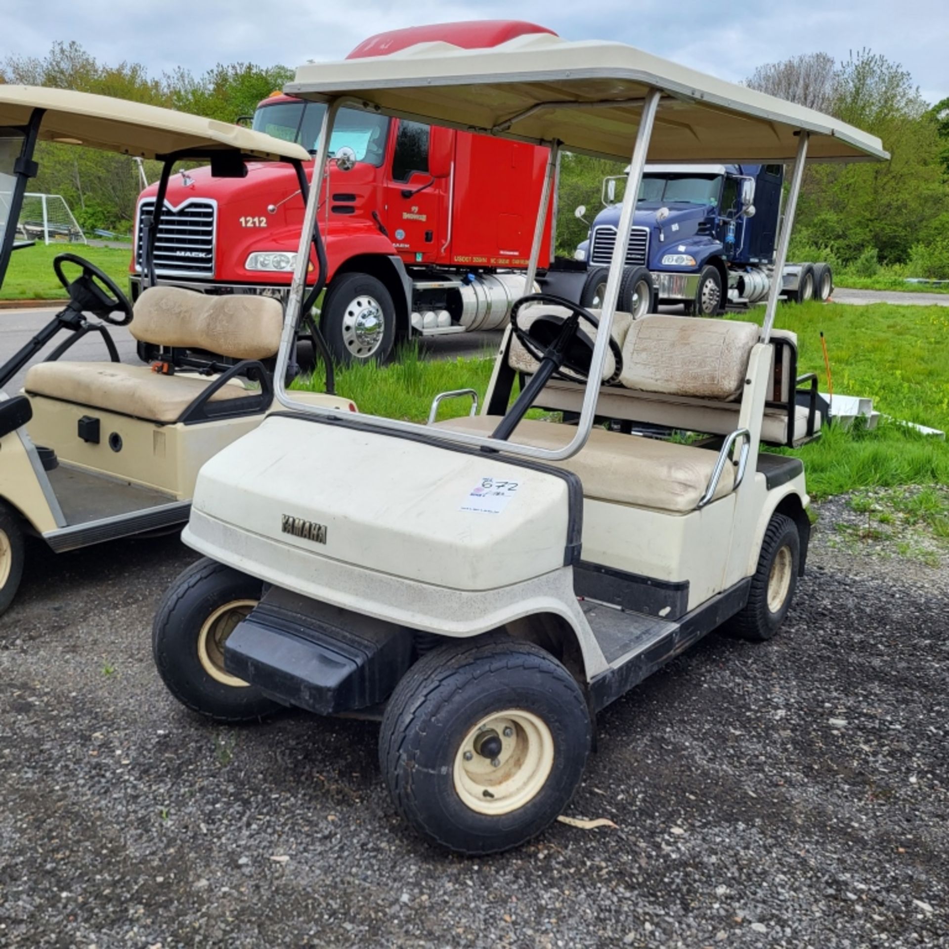 Yamaha Utility Cart Golf Cart