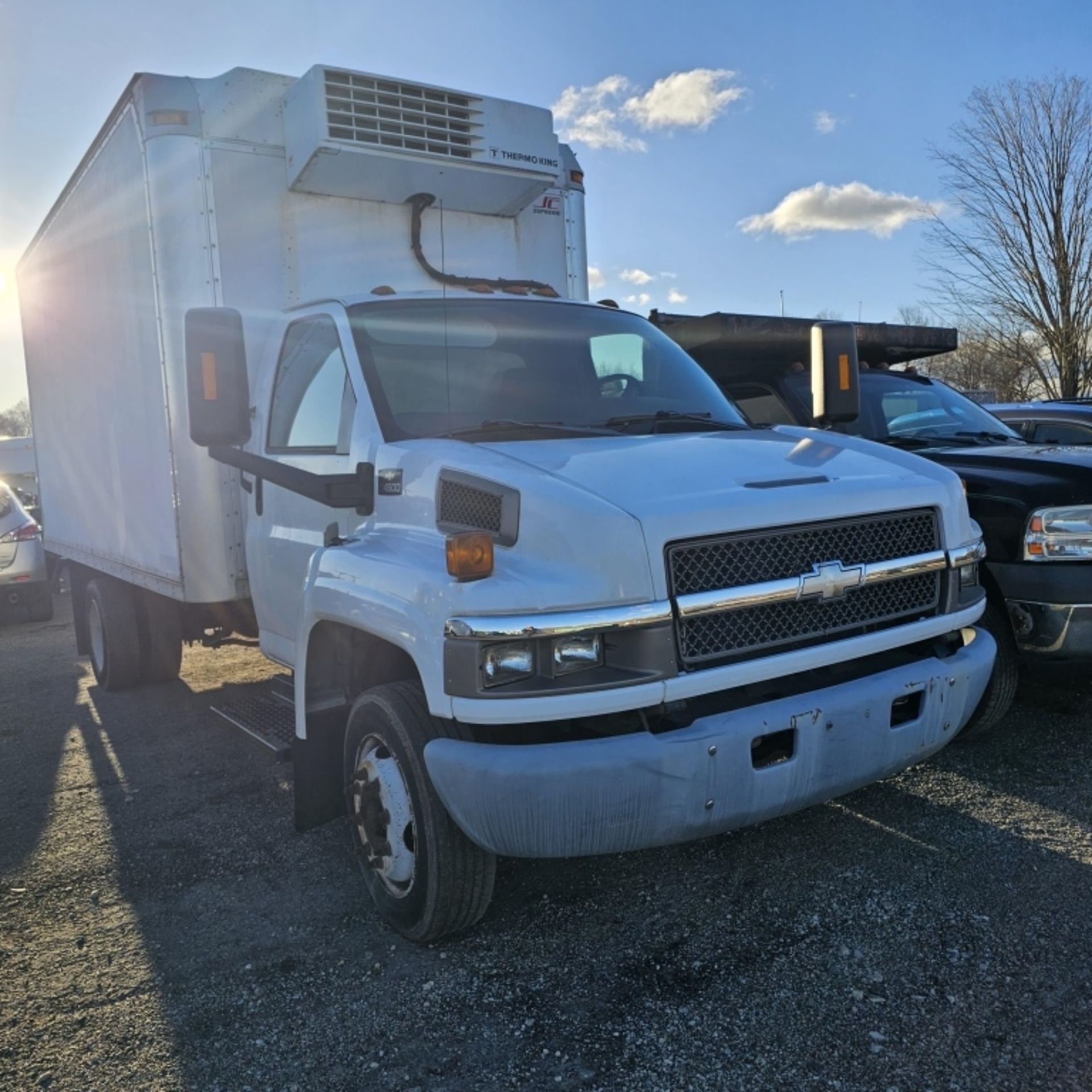 2009 Chevy C4500 Reefer Box Truck - Image 2 of 9