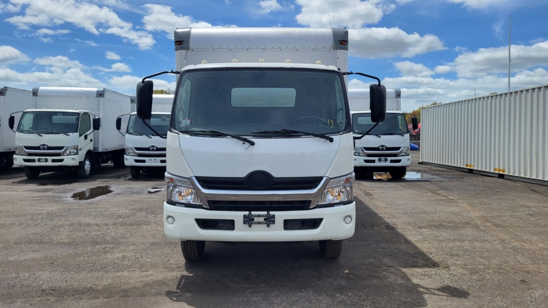 2018 Hino Box Truck - Image 3 of 22