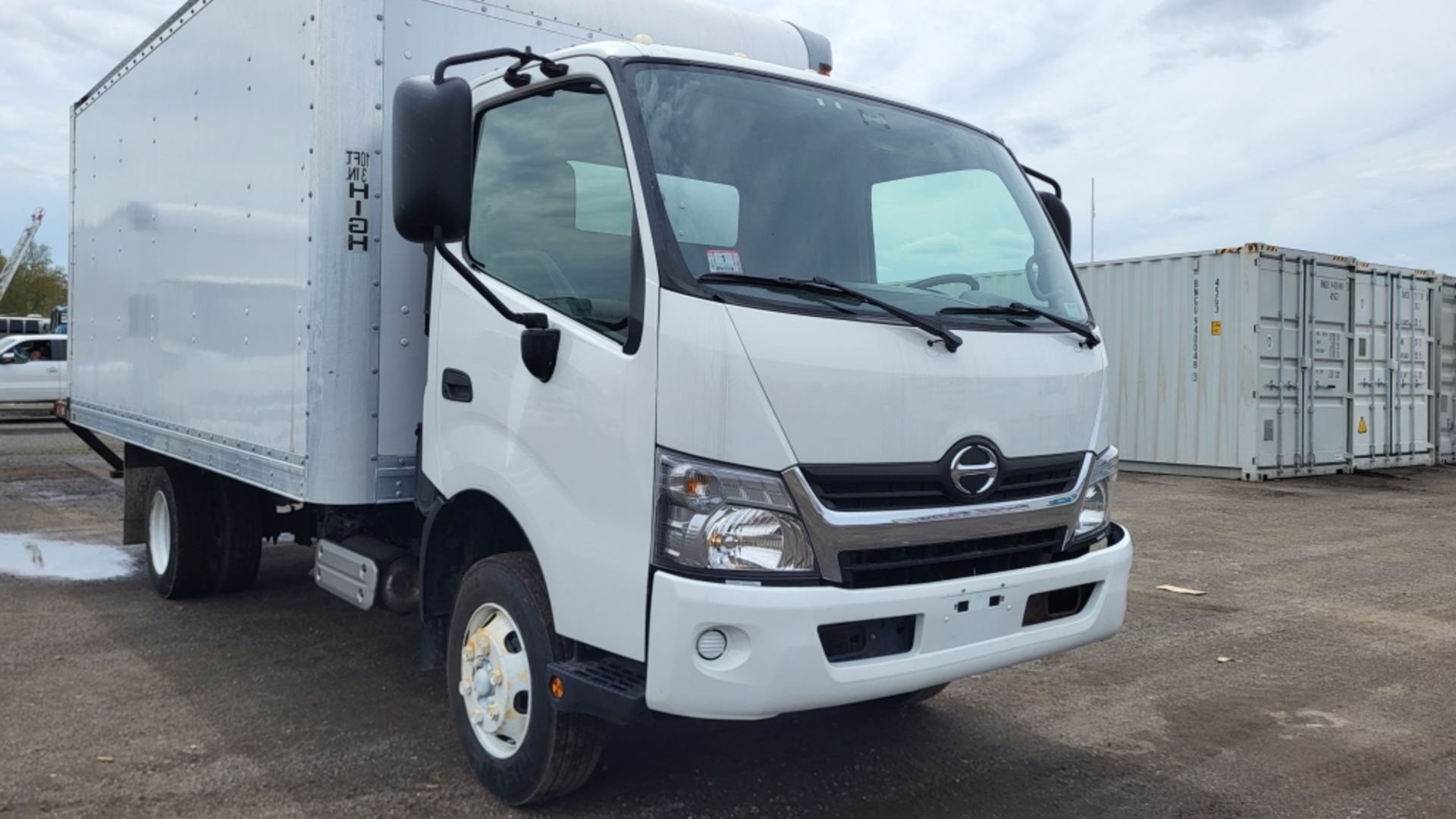 2018 Hino Box Truck - Image 16 of 20