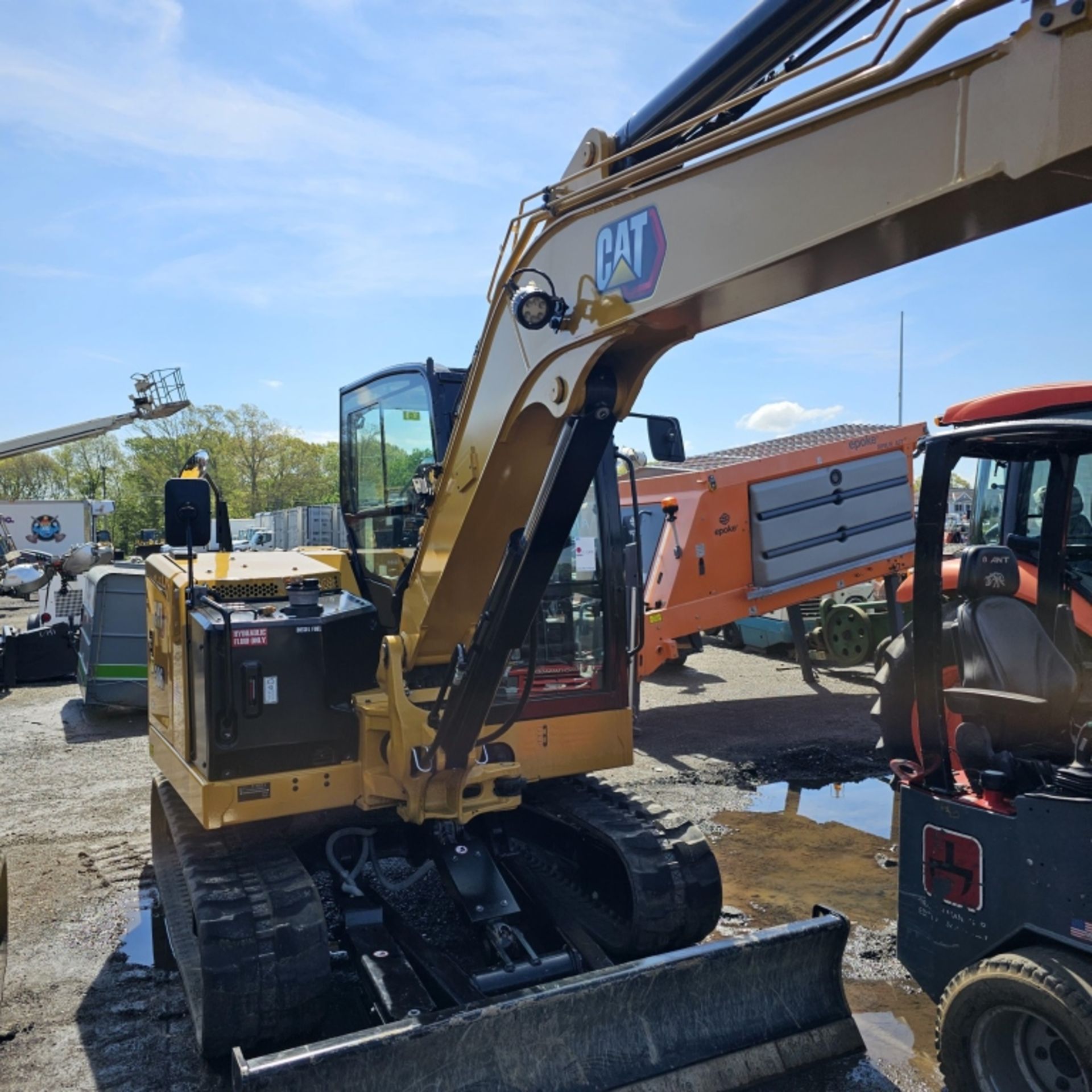 2023 Cat 306cr Excavator - Image 5 of 14