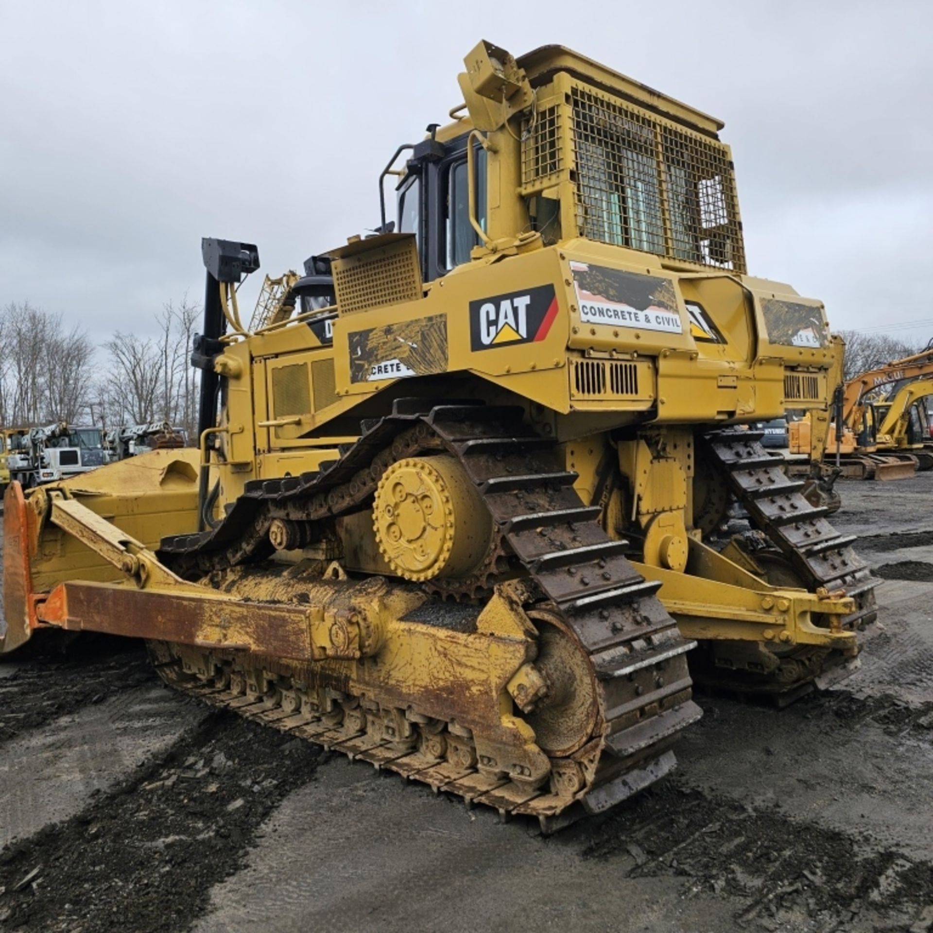 2002 Caterpillar D8r Dozer - Image 9 of 14