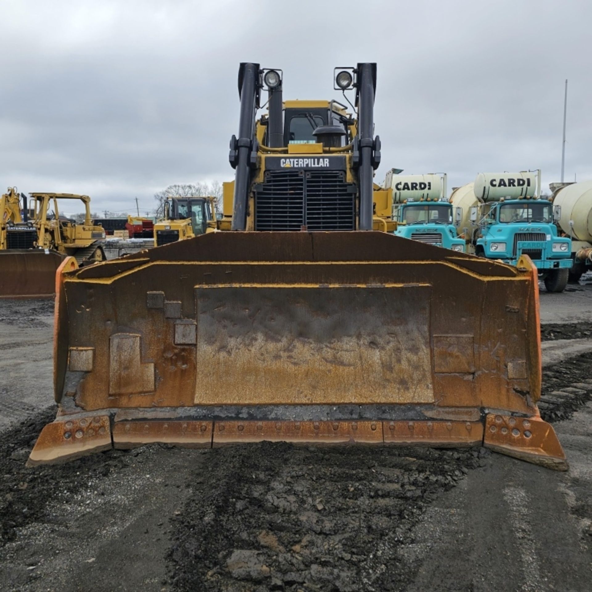 2002 Caterpillar D8r Dozer - Image 4 of 14