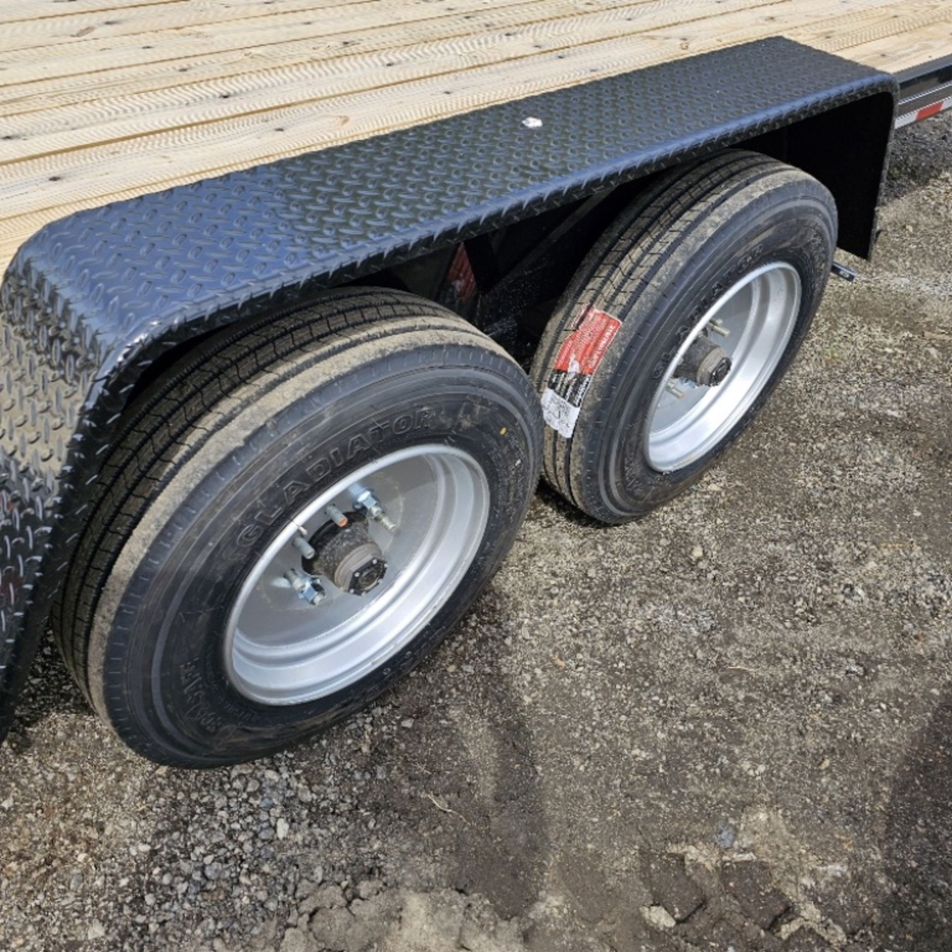 2024 Kaufman Tilt Deck Trailer - Image 8 of 11