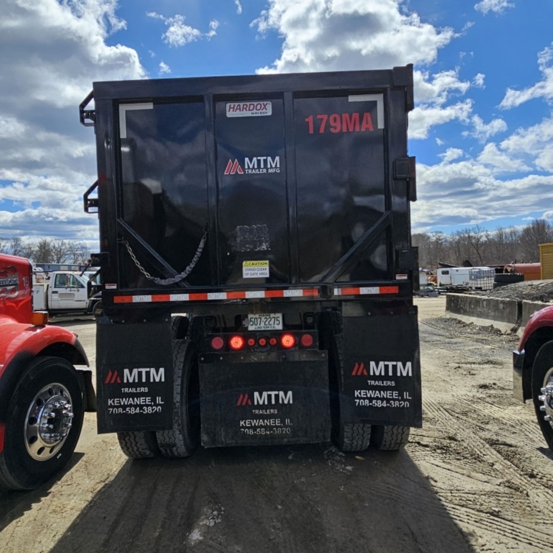 2022 Mtm Midwest Dump Trailer - Image 11 of 12