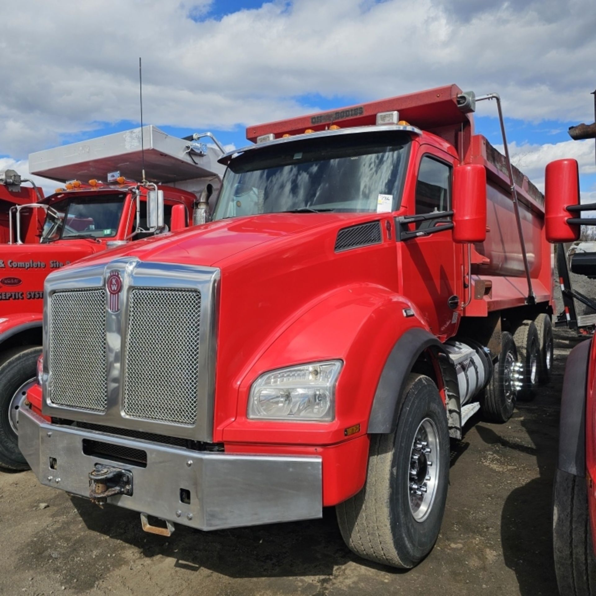 2018 Kenworth T880 Dump Truck - Image 3 of 18