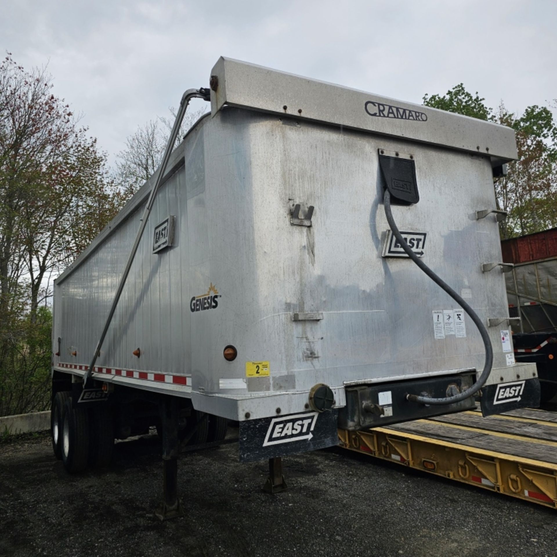 2005 East Genysis Dump Trailer