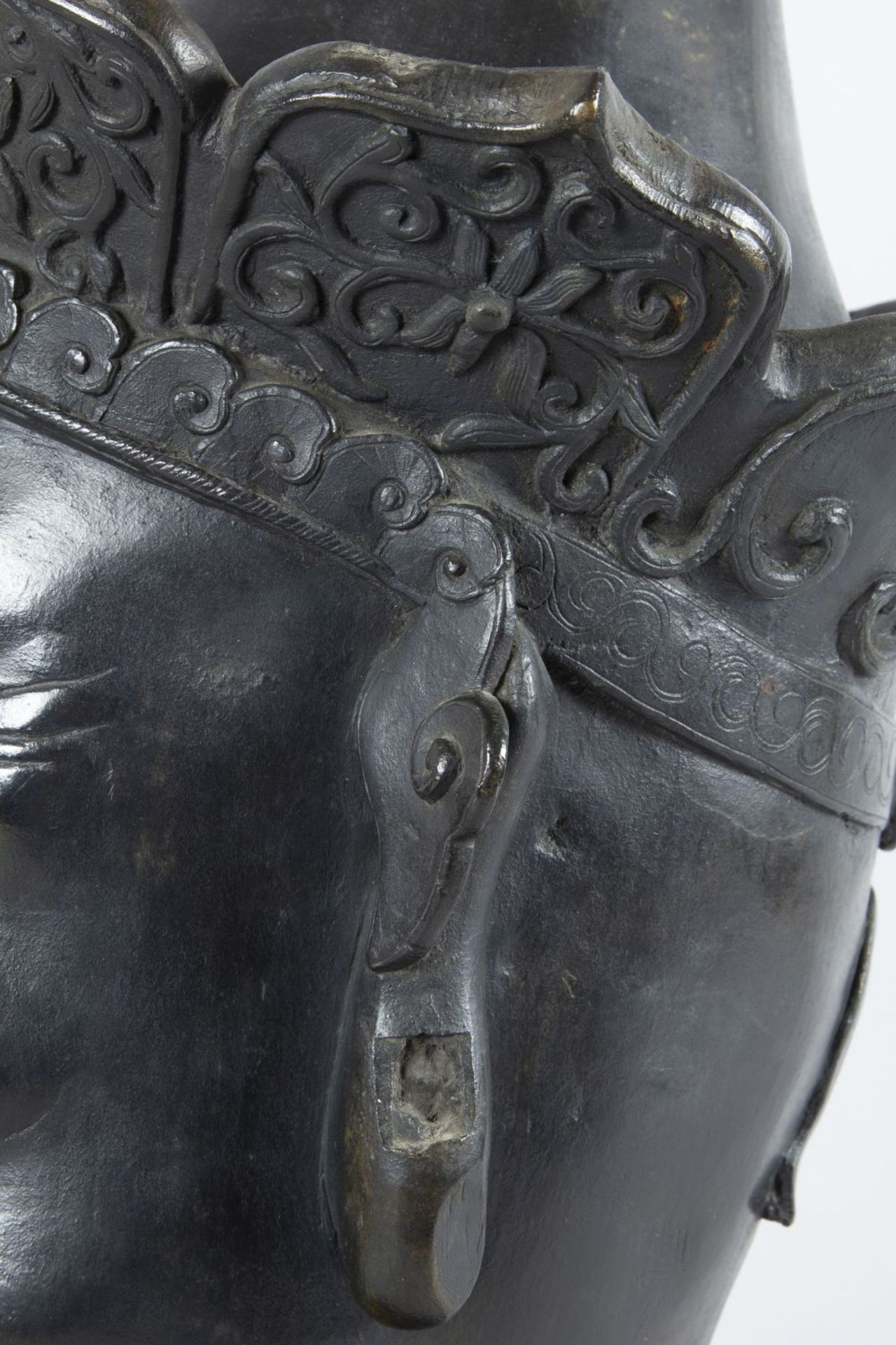 Kopf einer Wächterfigur Bronze, - Bild 3 aus 14