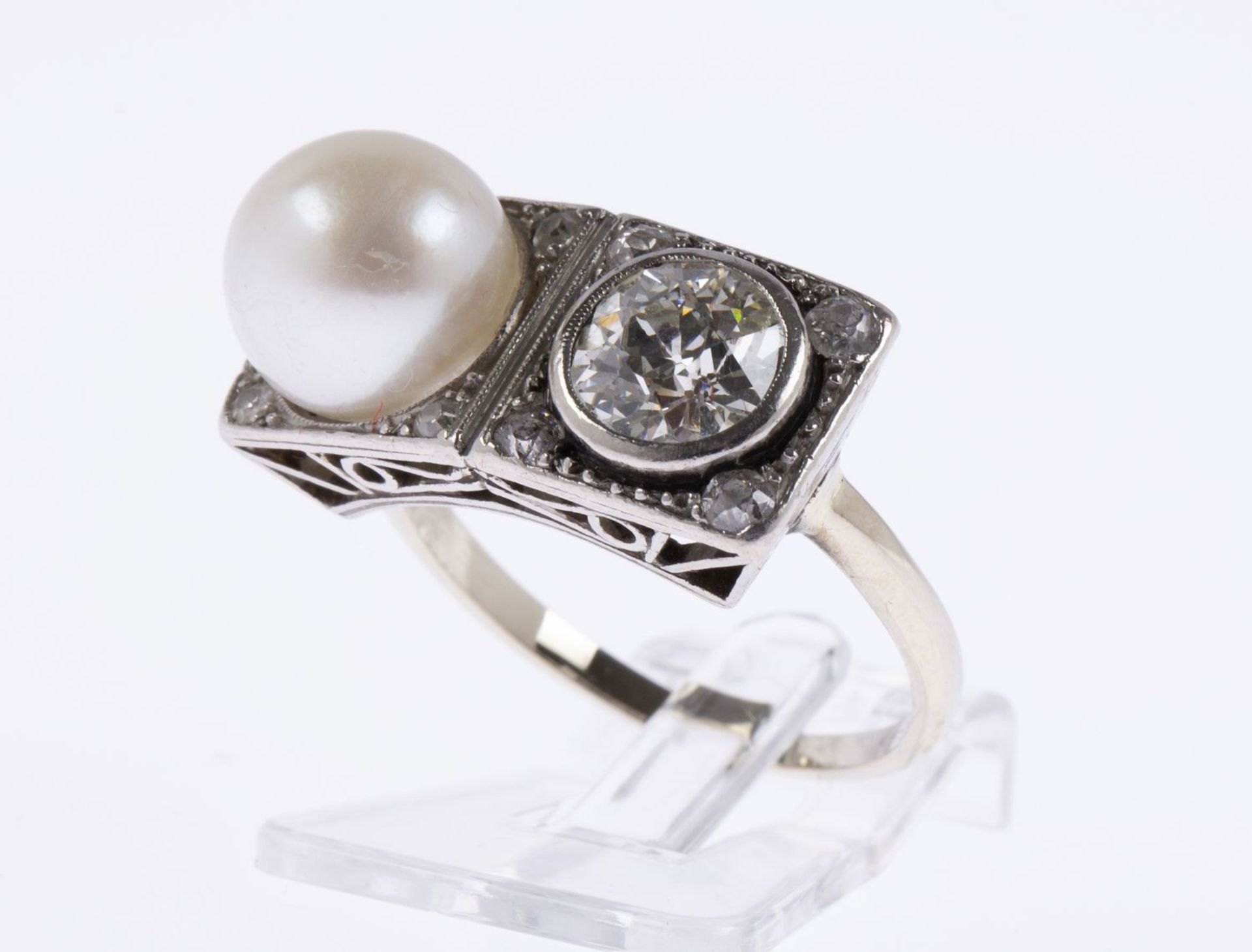 Perl-Diamant-Ring Weißgold 585.
