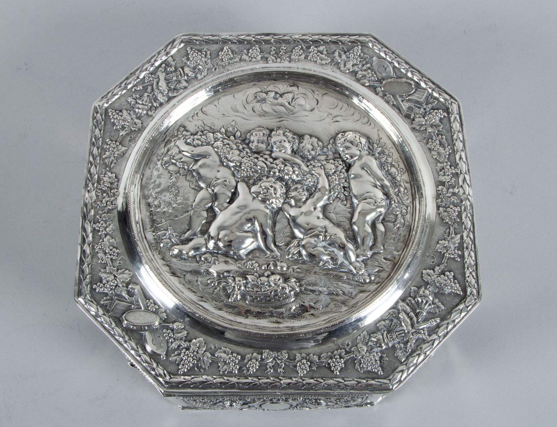 Große Konfektdose Silber 800, innen - Image 2 of 3