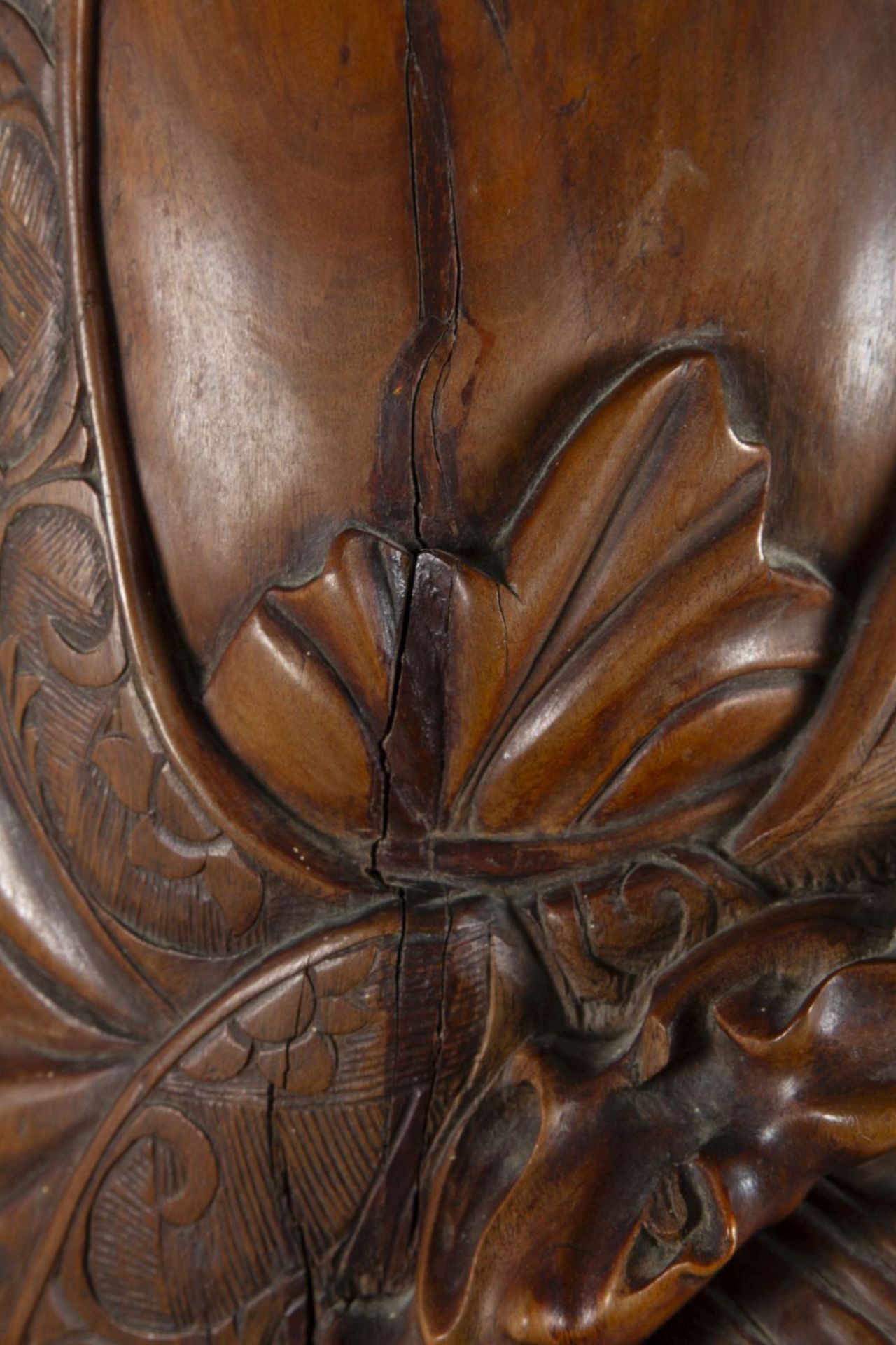 Guanyin Holz, geschnitzt. In stehender - Image 10 of 11