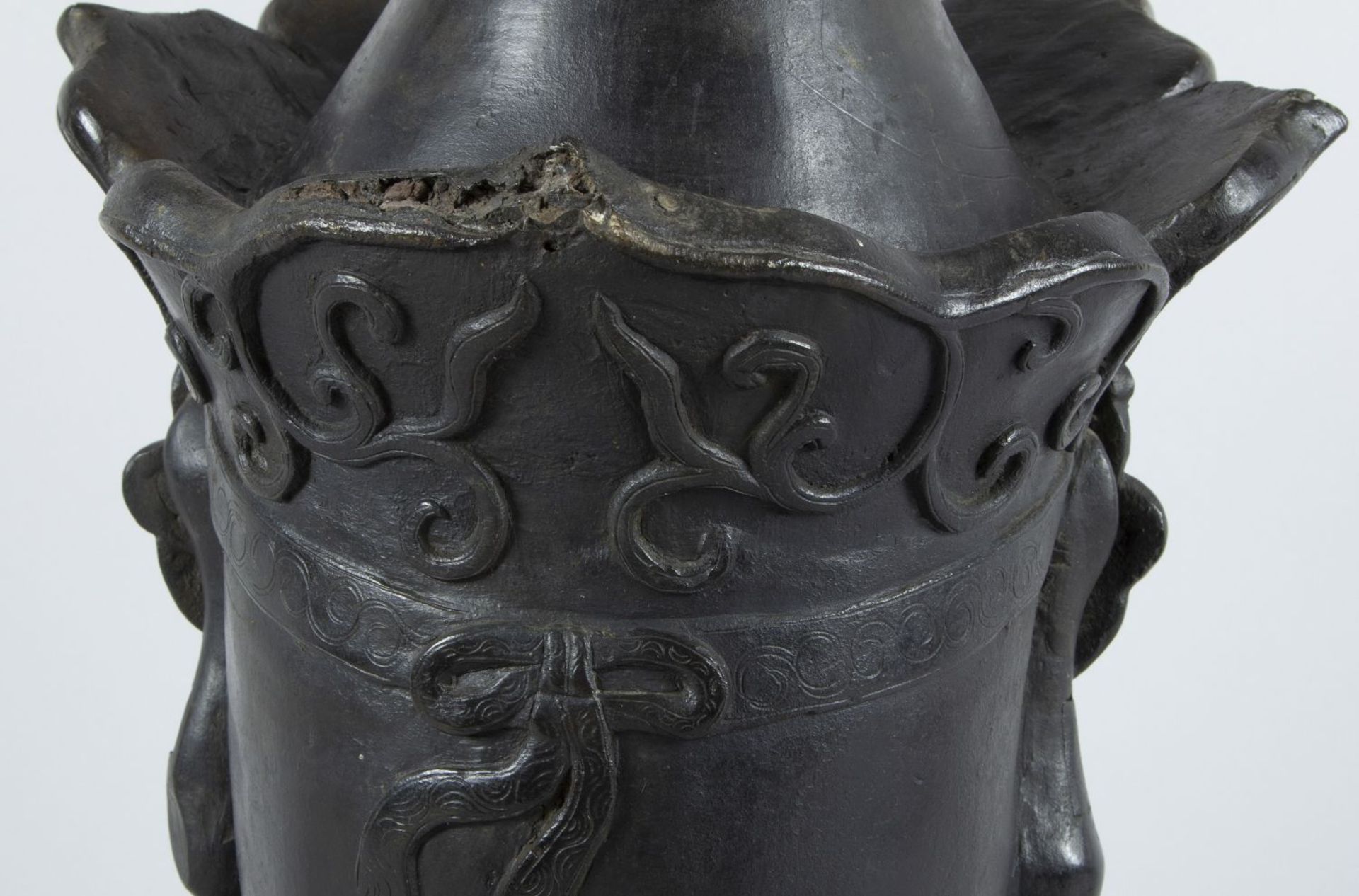 Kopf einer Wächterfigur Bronze, - Bild 5 aus 14