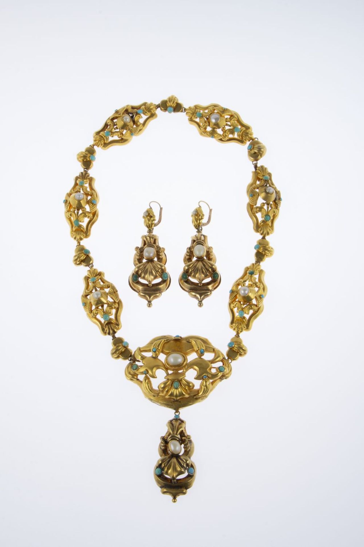 Parure Schaumgold 750 (geprüft).