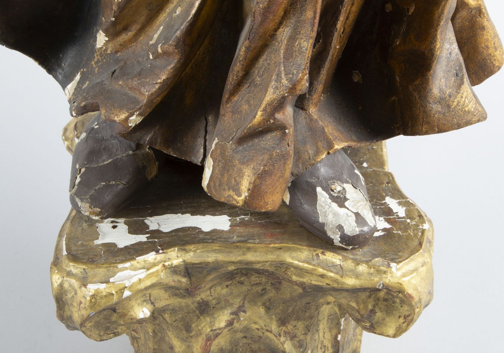 Weibliche Heiligenfigur Holz, - Image 2 of 5
