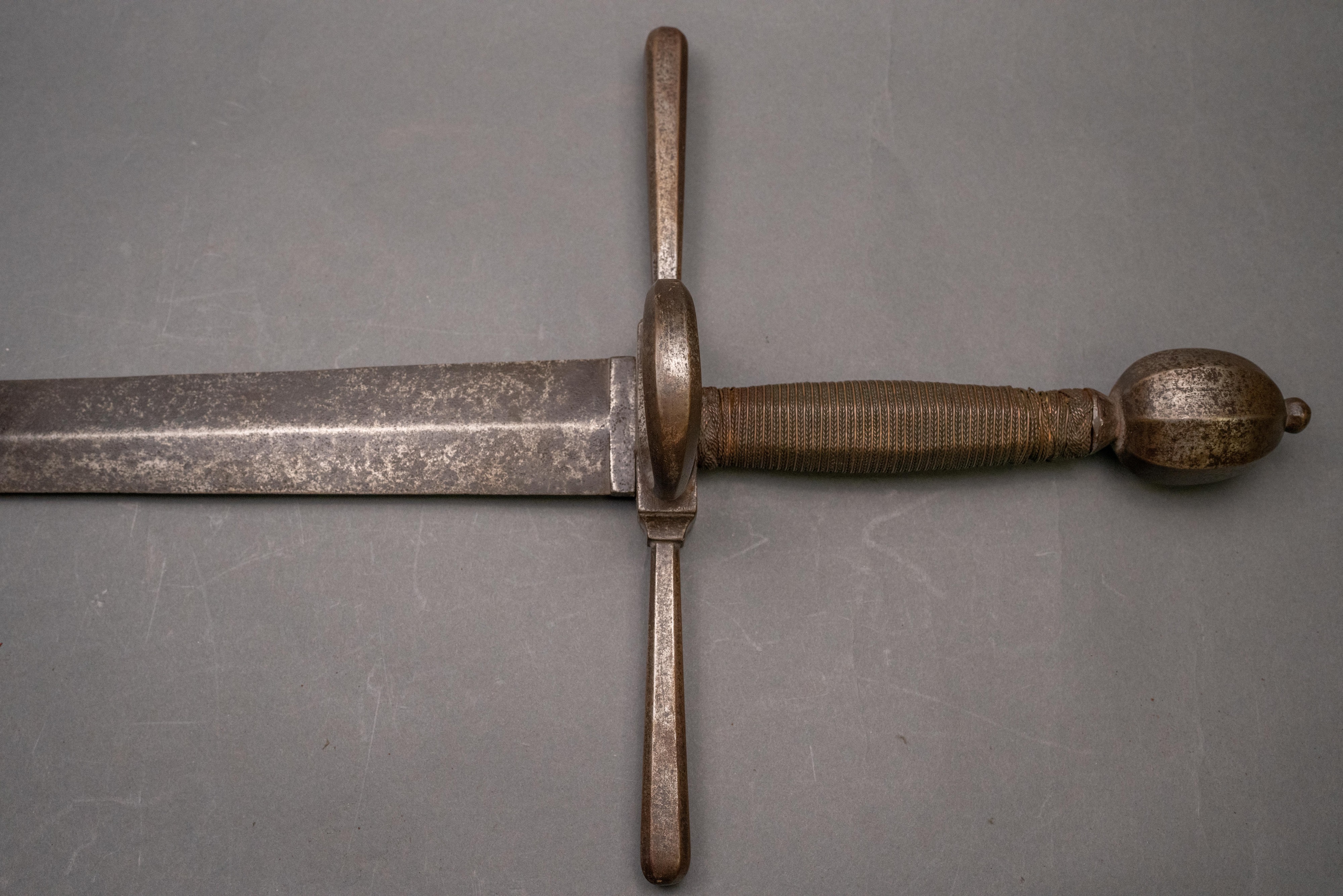 A SWORD IN GERMAN LATE 16TH CENTURY STYLE, 19TH CENTURY - Image 2 of 13