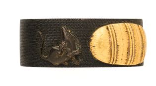 A JAPANESE FUCHI (COLLAR FOR THE SWORD HANDLE), CIRCA 1750-1850