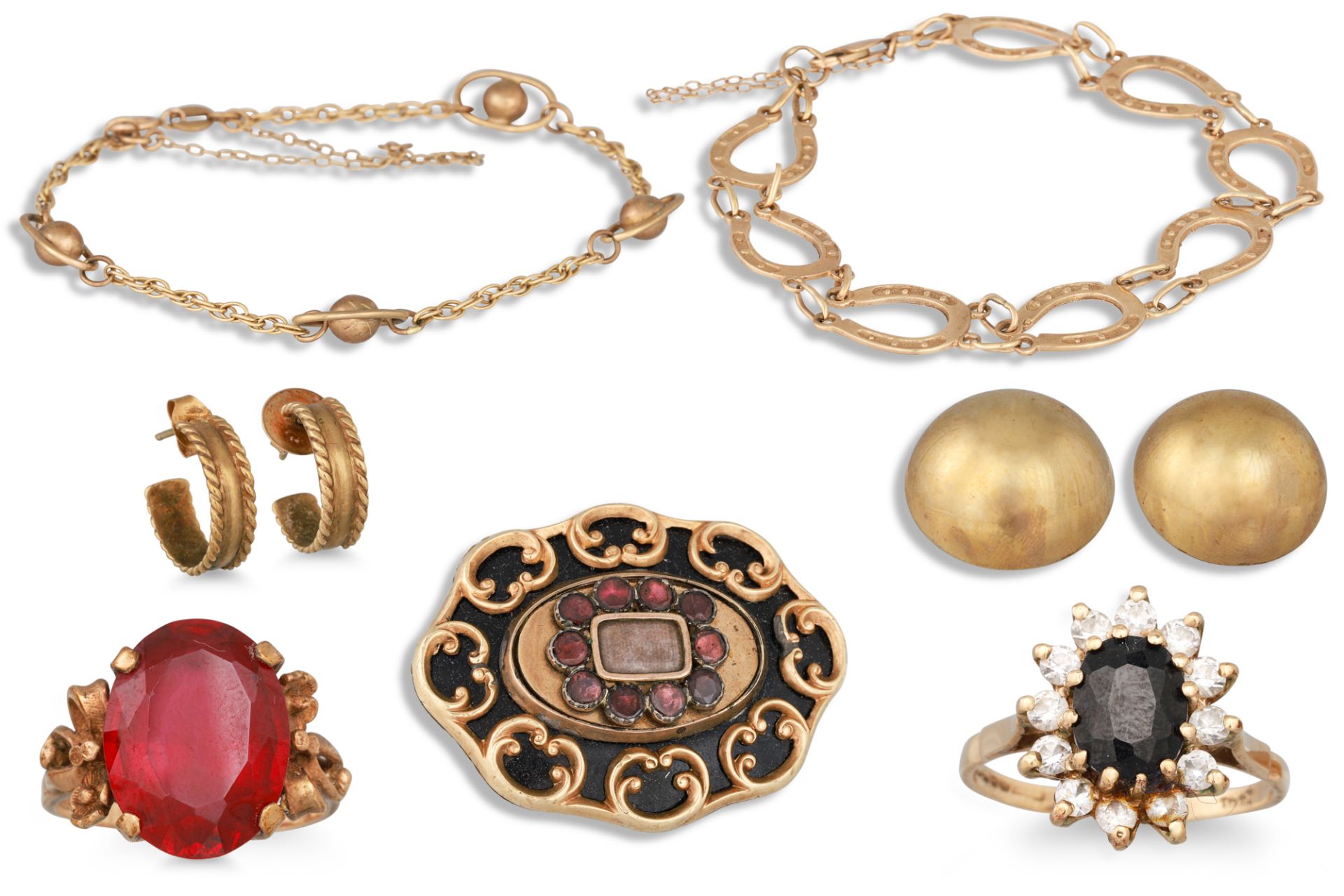 A QUANTITY OF VARIOUS GOLD ITEMS, comprising two pairs of earrings, two bracelets, two dress rings