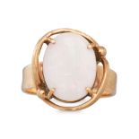 AN OPAL SET RING, of unusual basket setting, mounted in 9ct gold. Size: M