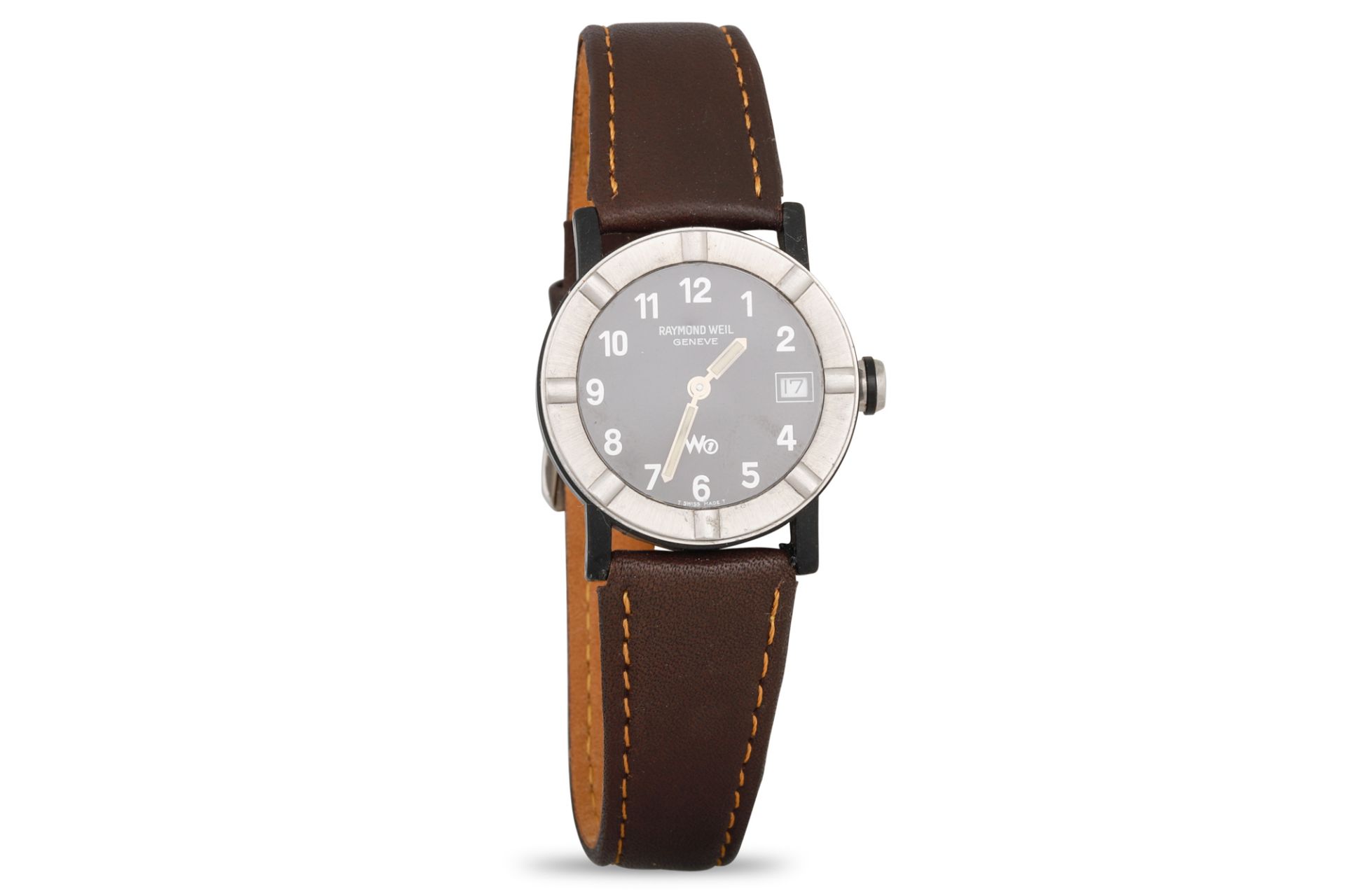 A GENT'S RAYMOND WEIL WRISTWATCH, brown leather strap, date & box