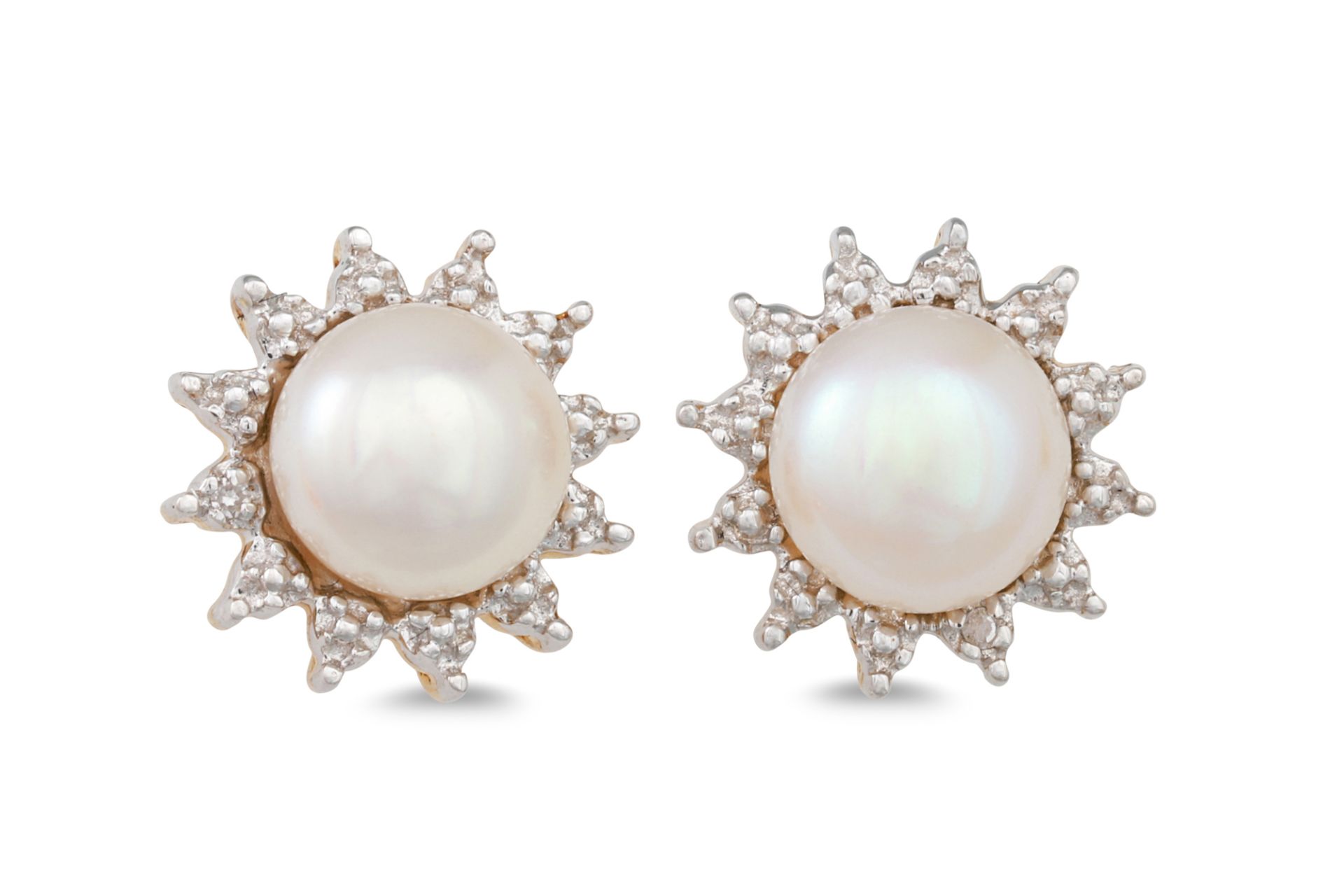A PAIR OF DIAMOND AND PEARL EARRINGS, cream tones, mounted in white gold