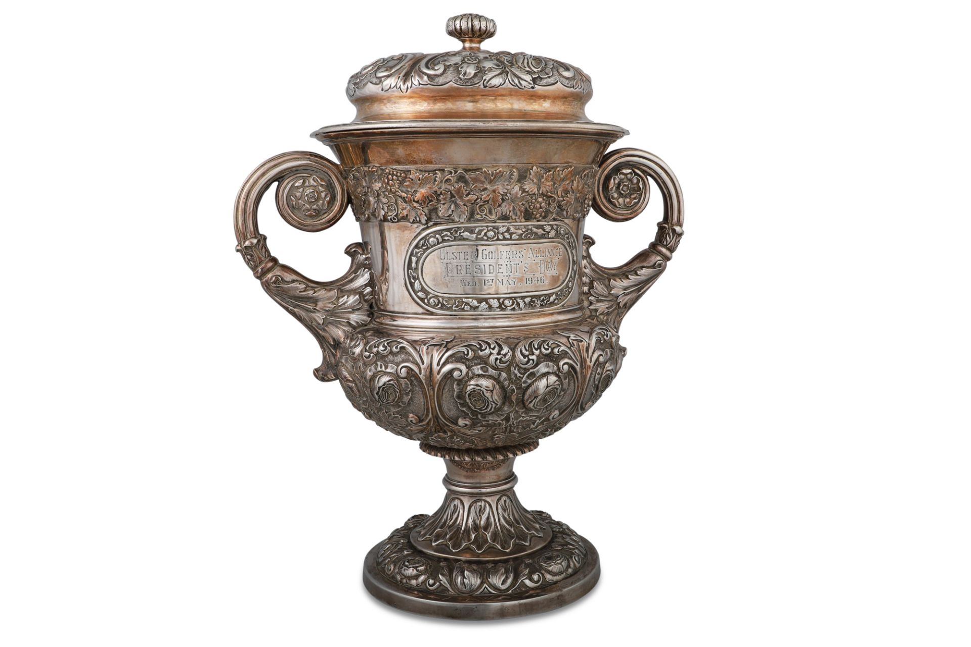AN IMPORTANT GEORGE IV SILVER TWIN HANDLED TROPHY CUP AND LID, gilded interior, applied grape & vine