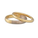 TWO 18CT YELLOW GOLD BAND RINGS, 7.1 g.