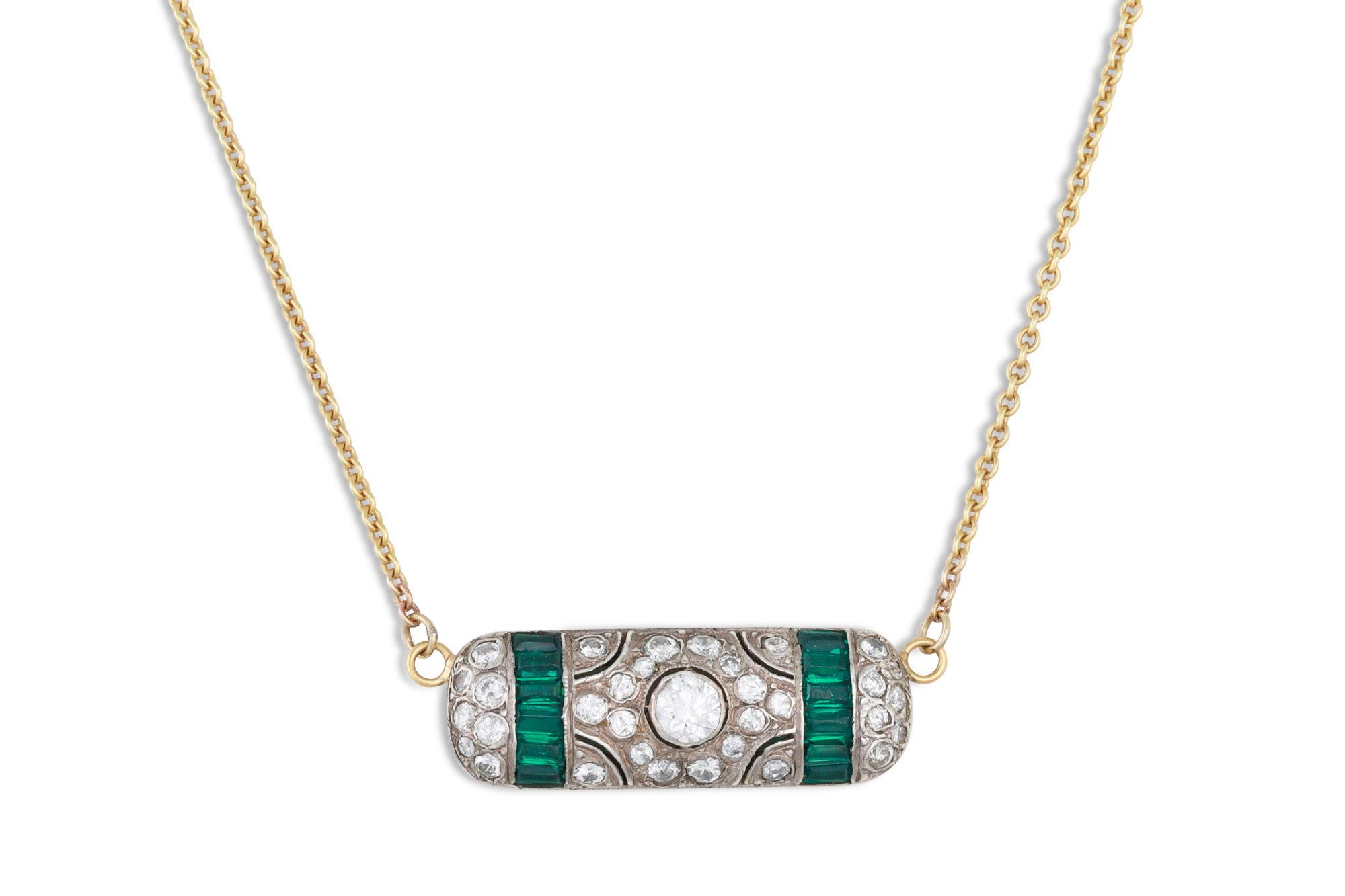 AN ART DECO DIAMOND AND EMERALD PENDANT, the centre diamond to diamond and baguette cut emerald