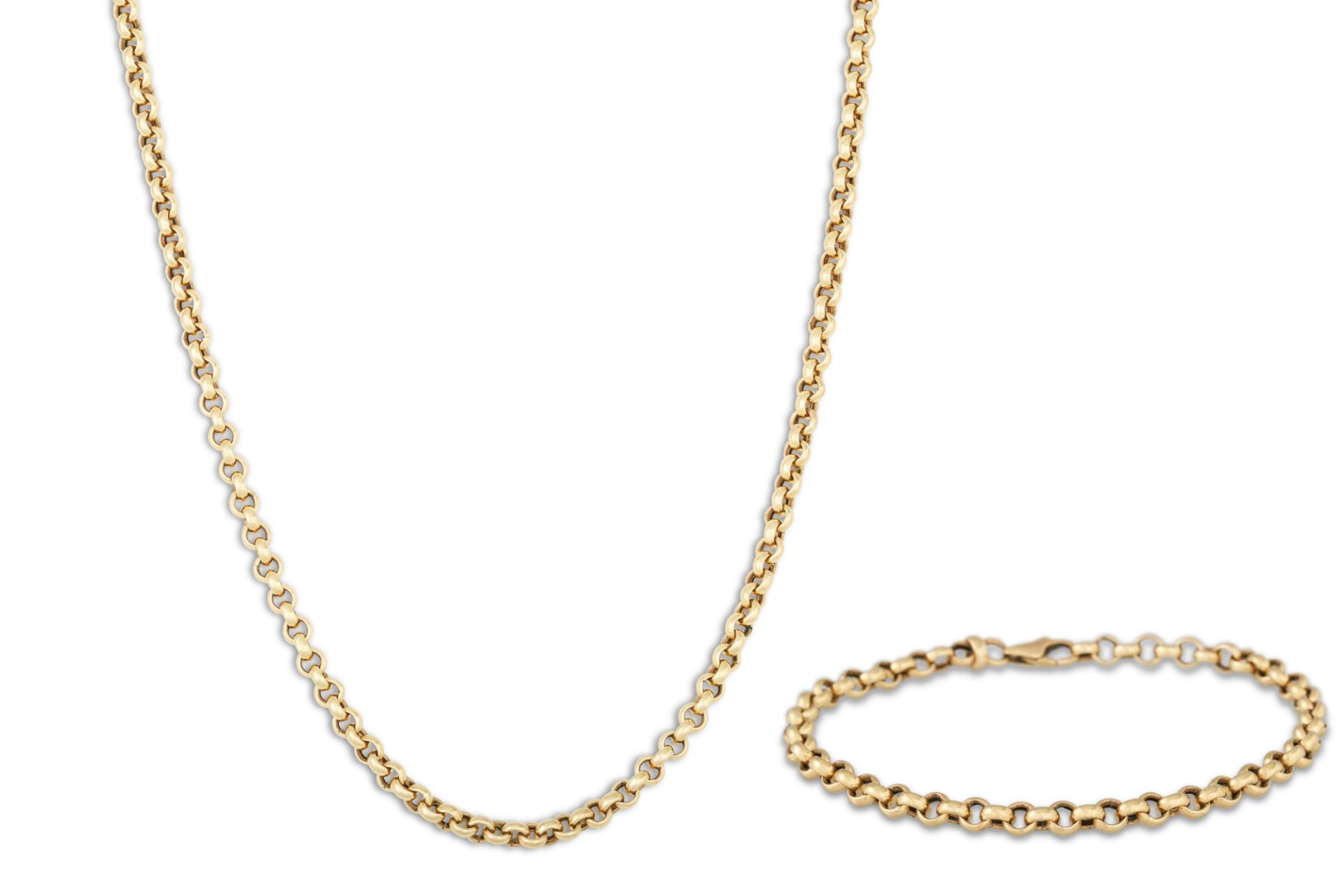 A 14CT GOLD NECK CHAIN, with matching bracelet, 28.5 g.