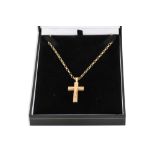 A 9CT GOLD CRUCIFIX AND CHAIN, 10 g.