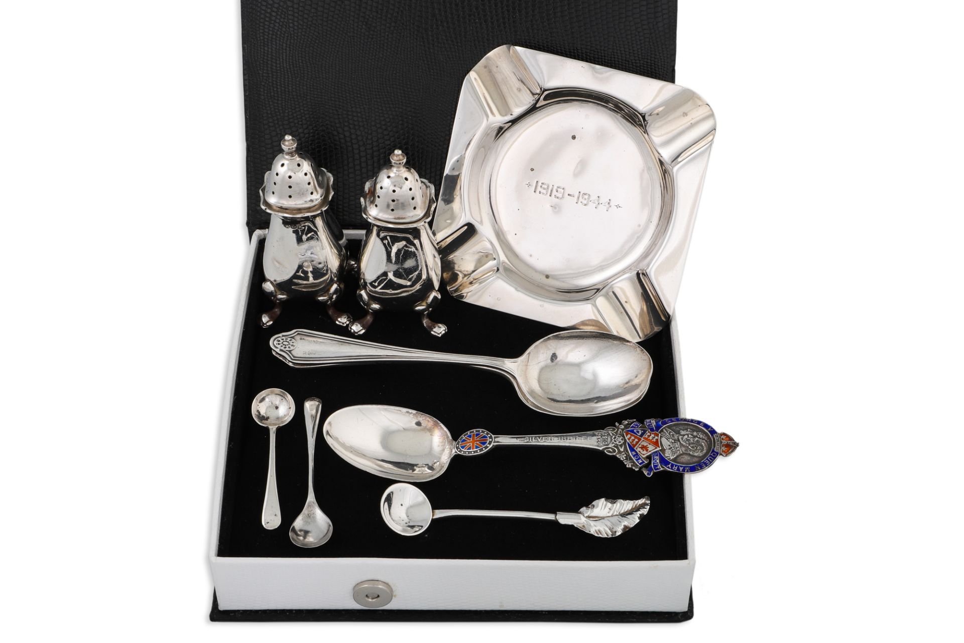 A COLLECTION OF SILVER HALLMARKED ITEMS, to include a pepper pot, spoons etc.