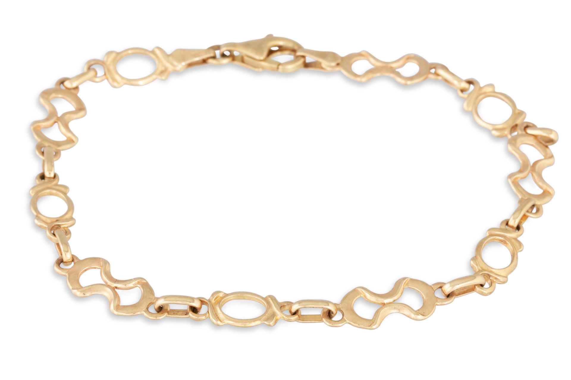 A 9CT GOLD BRACELET, together with six rings, all 9ct yellow gold - Bild 3 aus 3