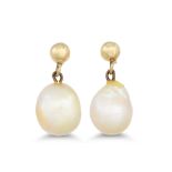 A PAIR OF BAROQUE CULTURED PEARL EARRINGS, mounted in 9ct yellow gold, cream and pink tones