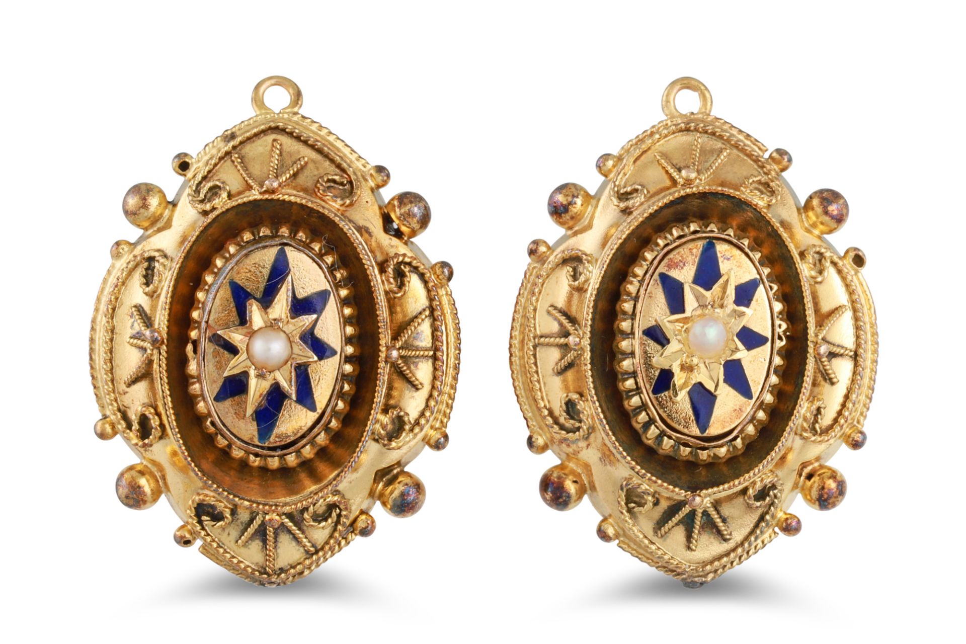 A PAIR OF ANTIQUE ETRUSCAN STYLE EARRINGS, set with enamel and seed pearl