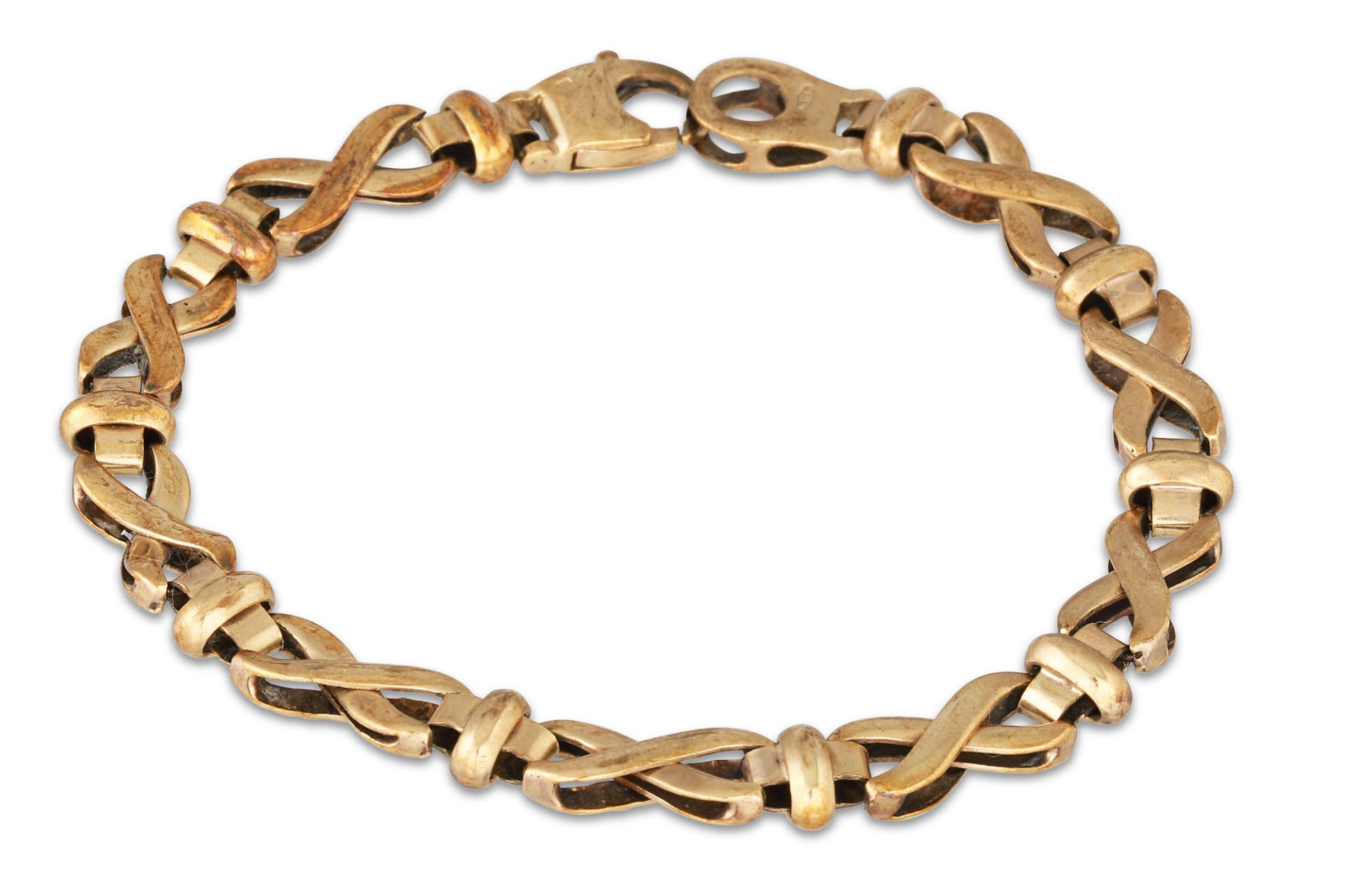 A 9CT GOLD INFINITY LINK BRACELET, 10.1 g.